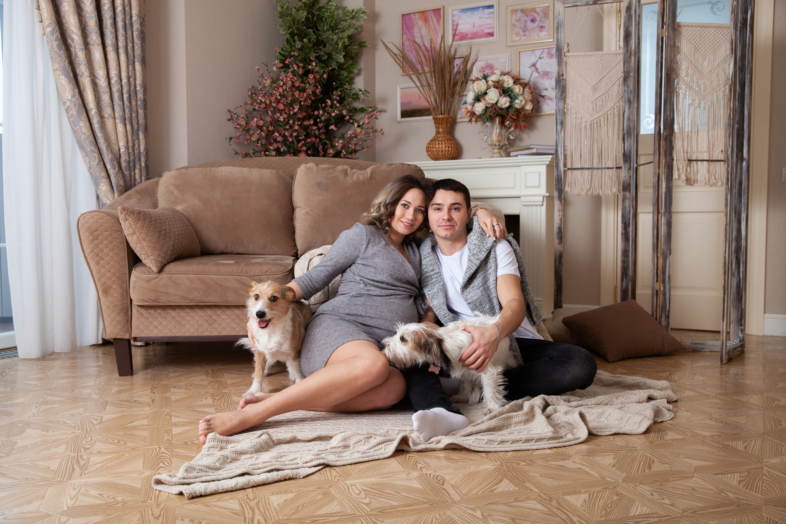 Домашняя съёмка с собаками