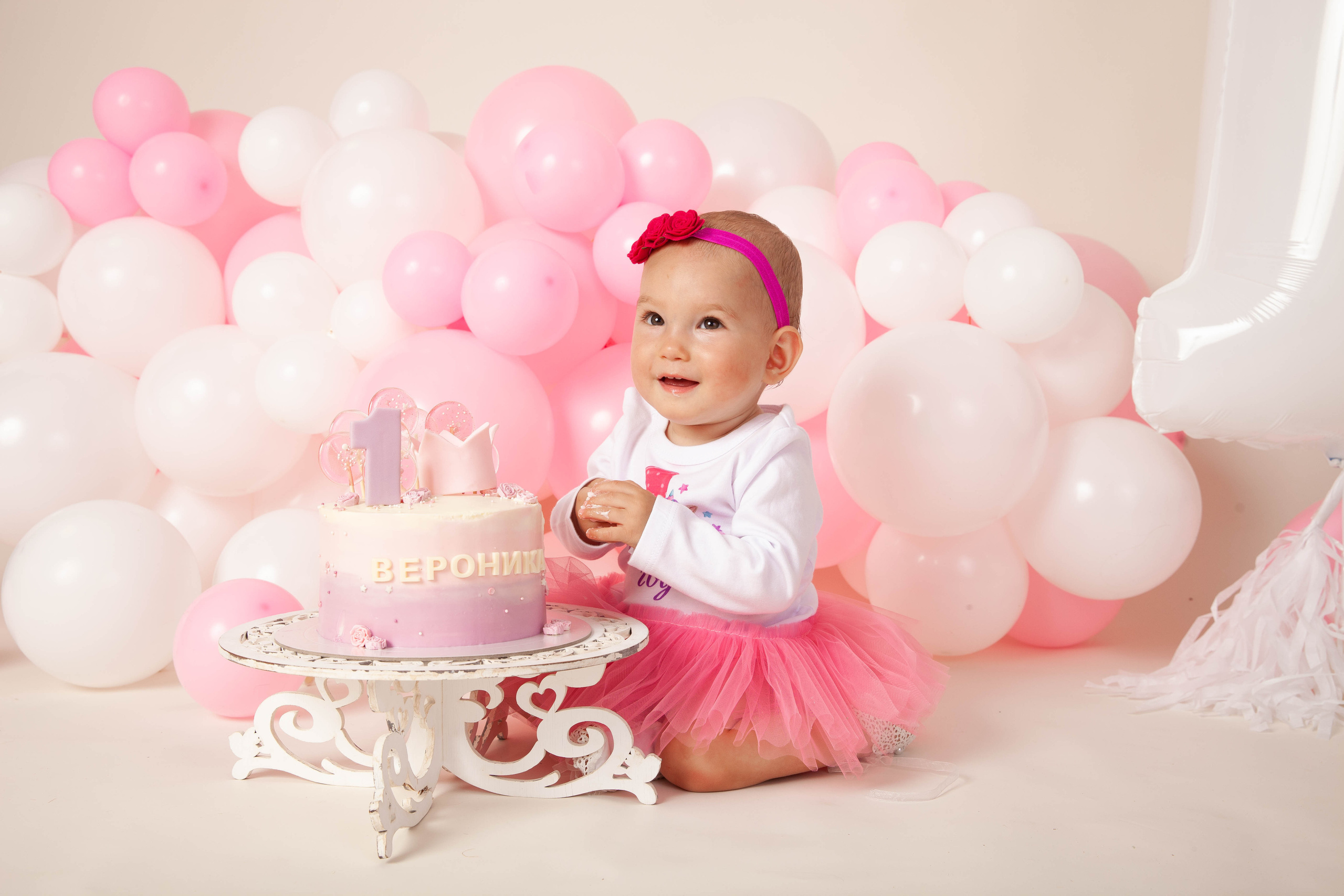 Праздничная фотосессия годовасия. Фотограф в Железнодорожном и Балашихе