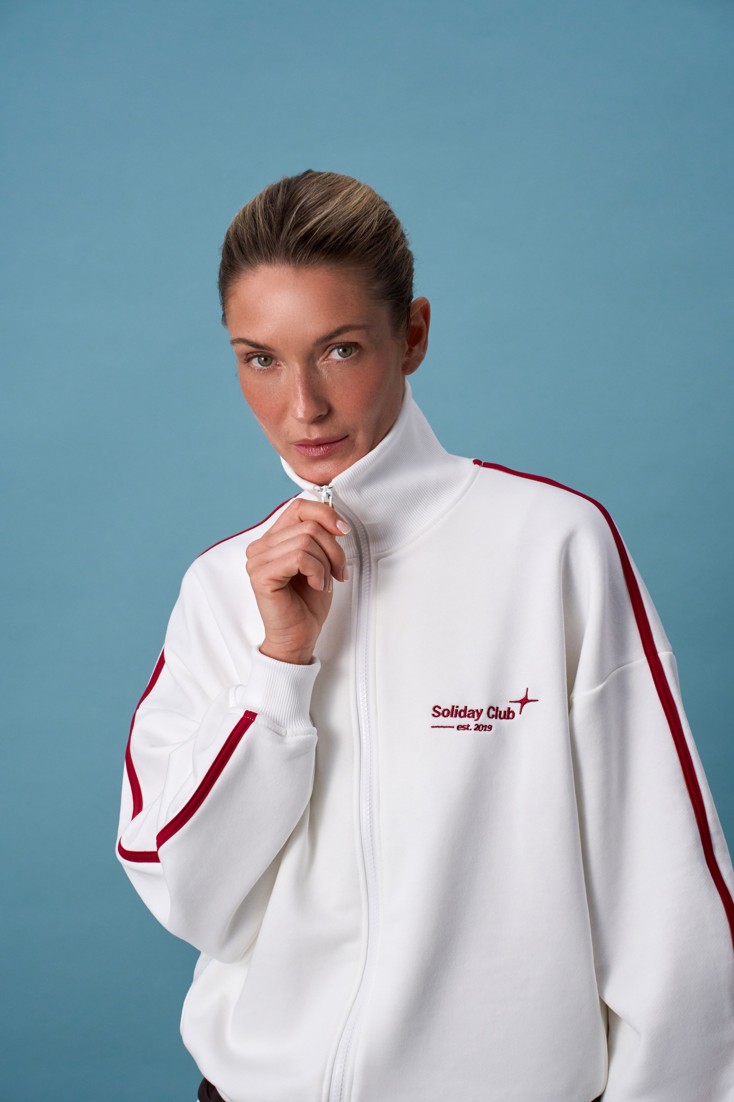 VINTAGE FAMILY CLUB. Creative Fashion Photographer & Art Director