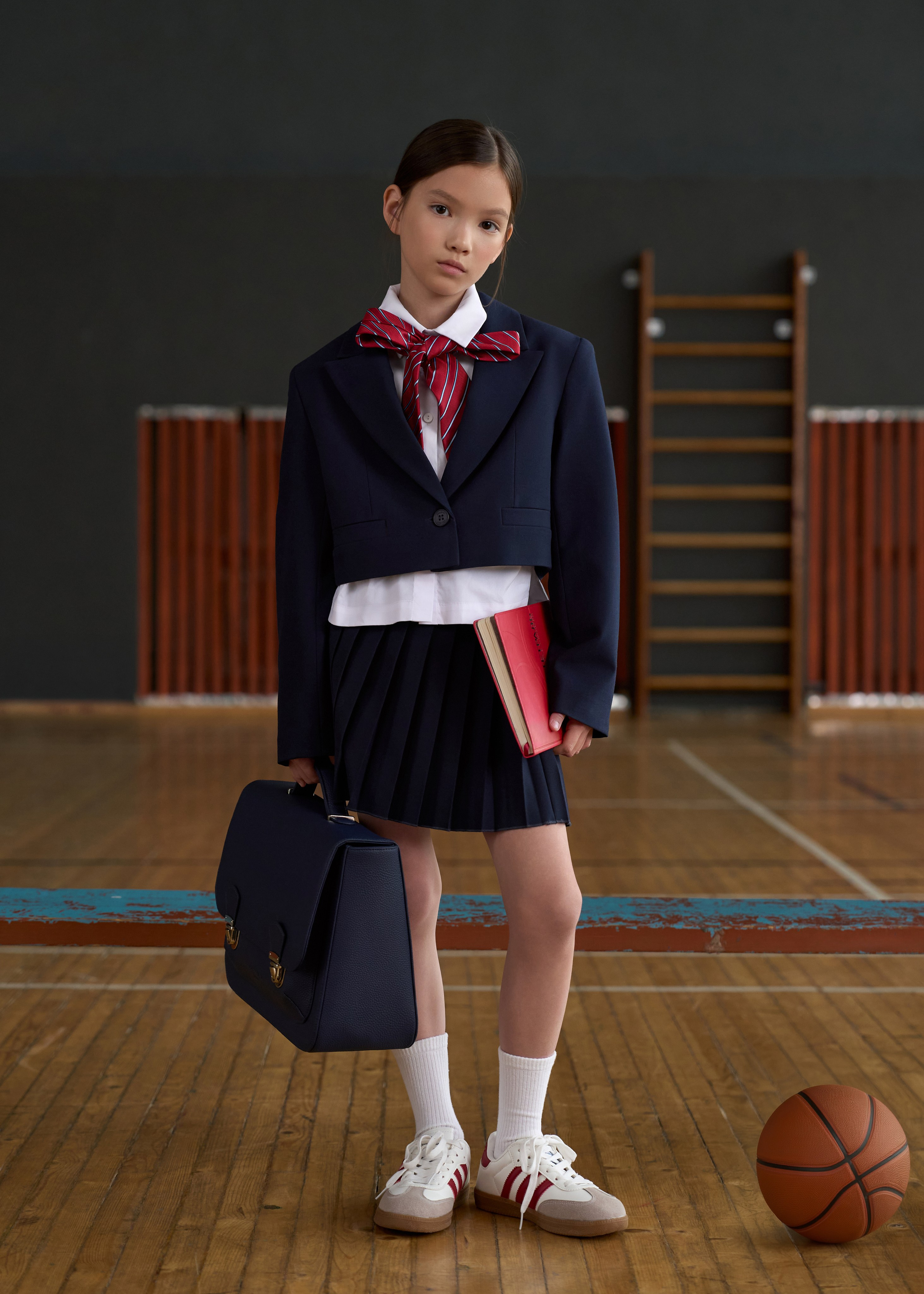 THE SCHOOL CLUB. Creative Fashion Photographer & Art Director