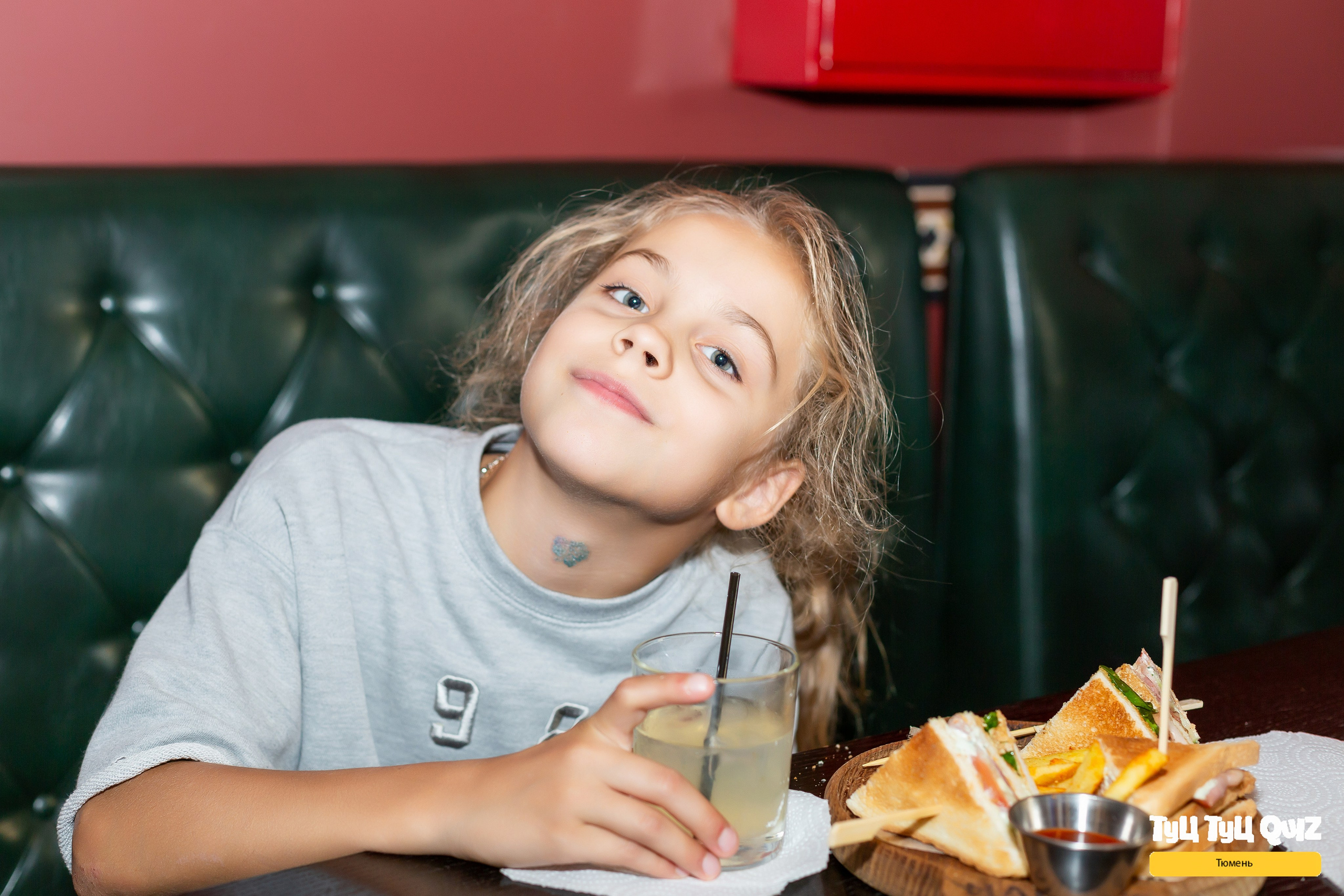 Квиз «Мозгобюойня». Ирина Квасова | Фотограф в стиле VOGUE | Тюмень