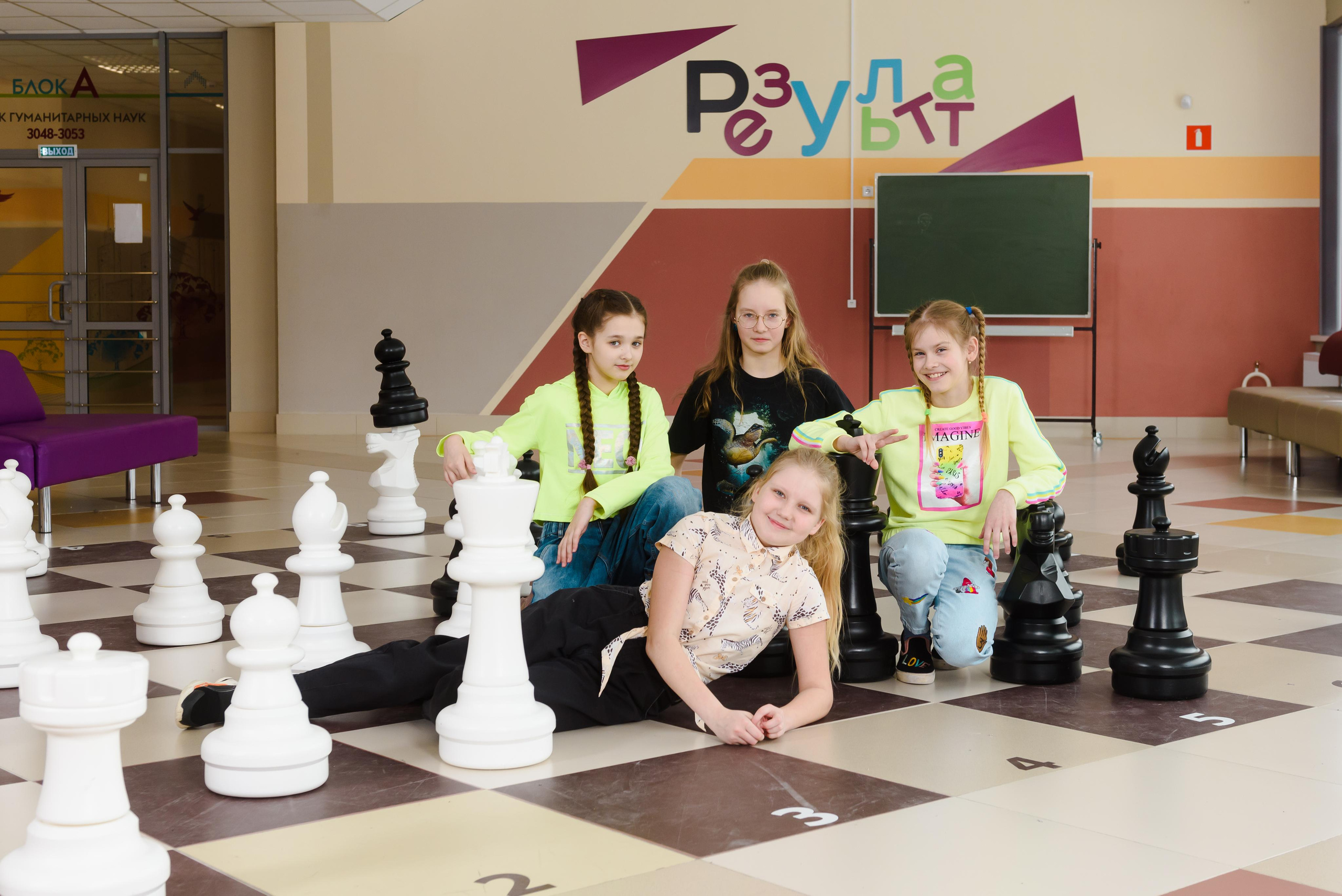 Выпускные альбомы для 4 класса. Студия выпускных альбомов Ольги Галкиной. Томск