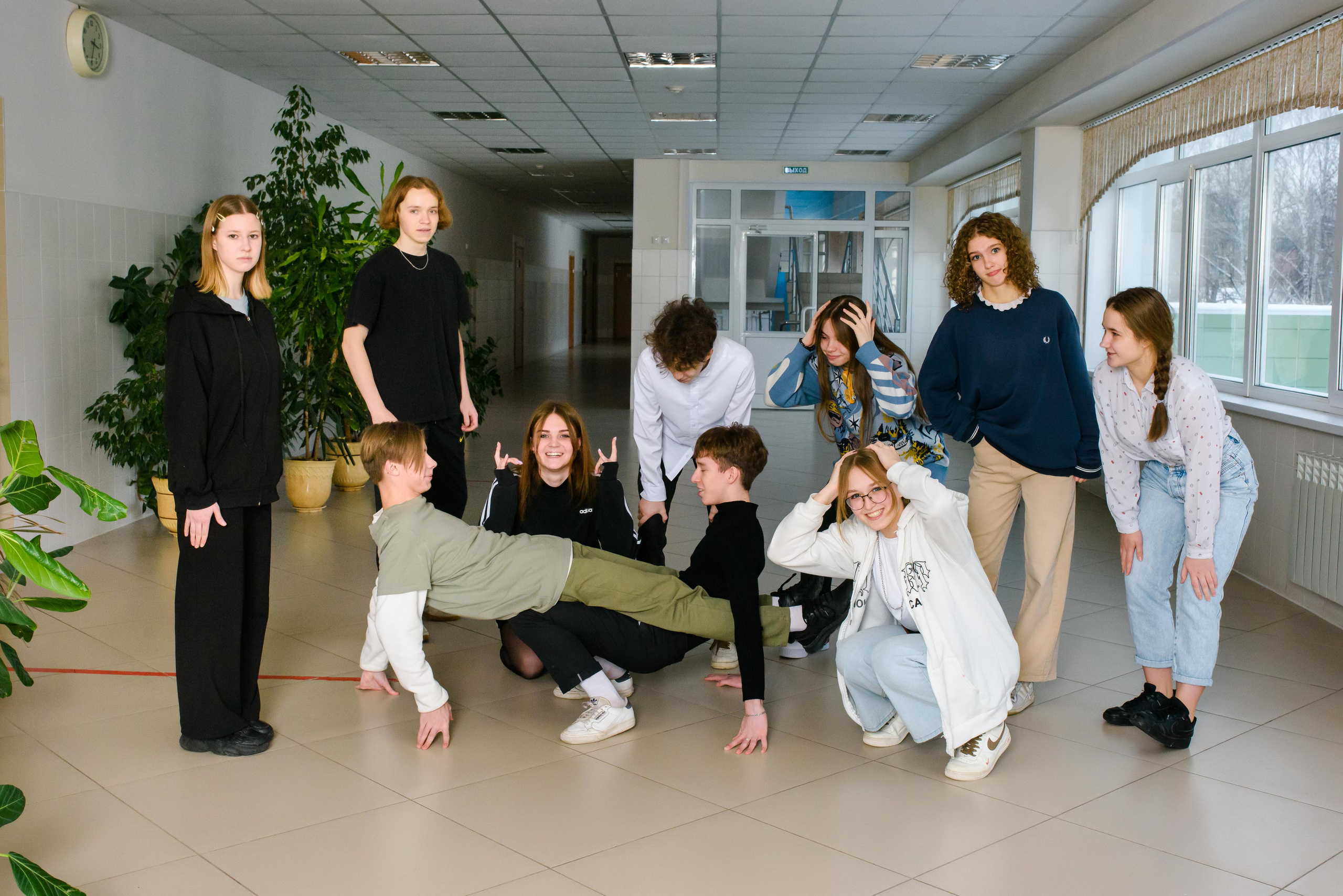 Выпускные альбомы для 9 и 11 классов. Студия выпускных альбомов Ольги Галкиной. Томск