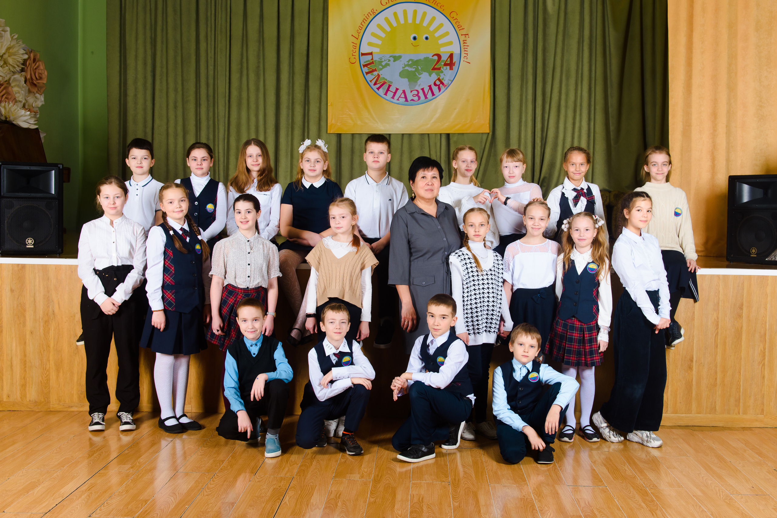 Выпускные альбомы для 4 класса. Студия выпускных альбомов Ольги Галкиной. Томск