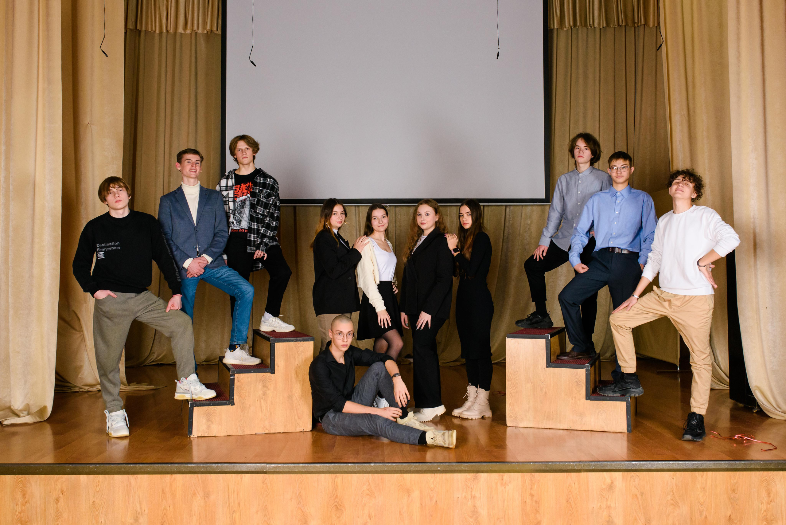 Выпускные альбомы для 9 и 11 классов. Студия выпускных альбомов Ольги Галкиной. Томск