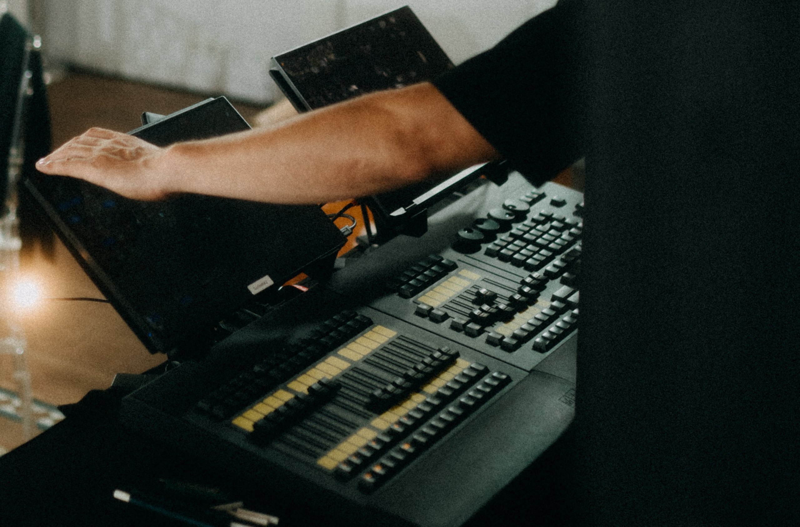 Кавер группа «Friends» soundcheck| ресторан «ШатоПино». Фотограф Санкт-Петербург, Новороссийск