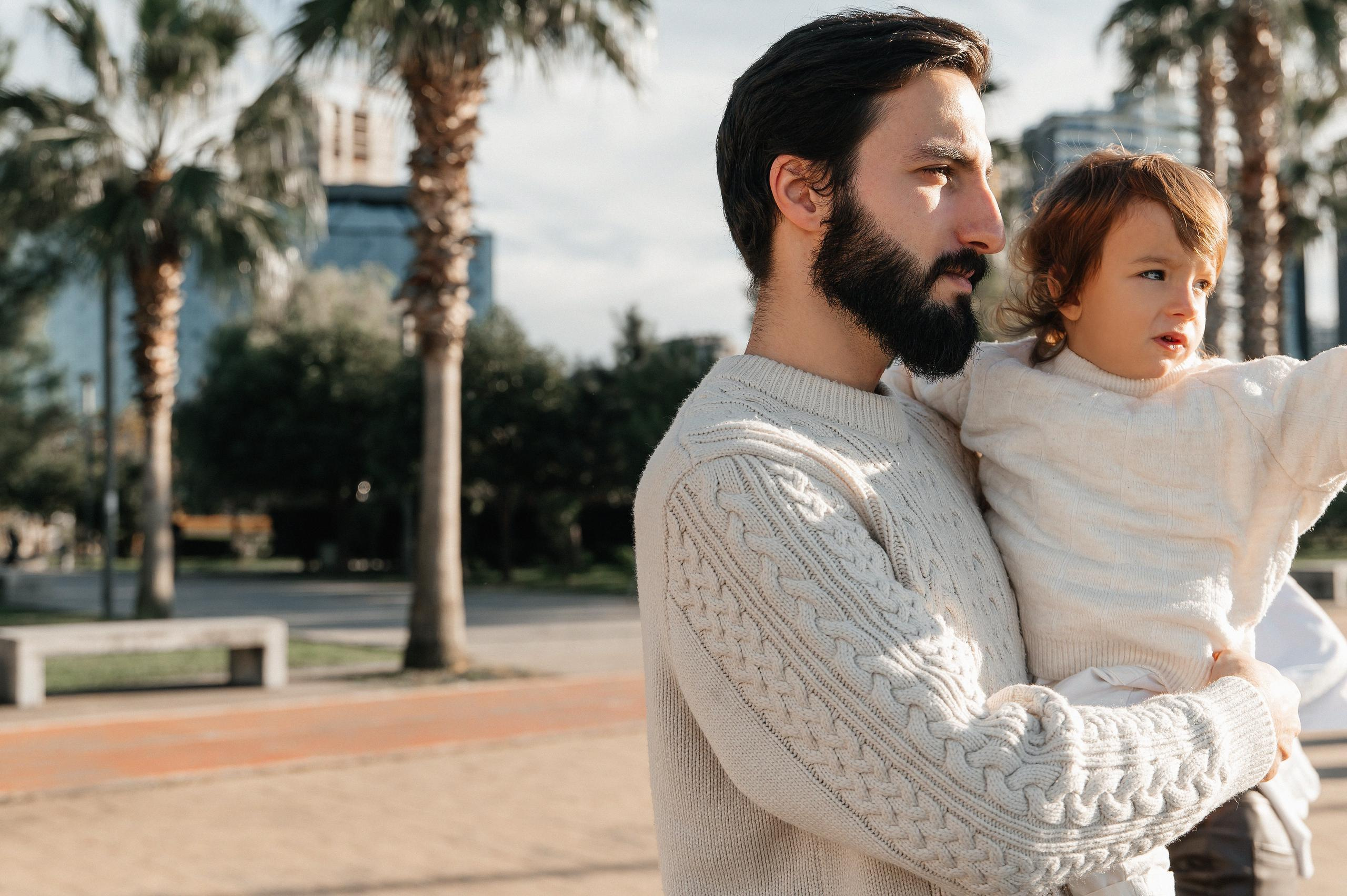 Family in Batumi. Wedding and family photographer in Dubai Vasilii Albul