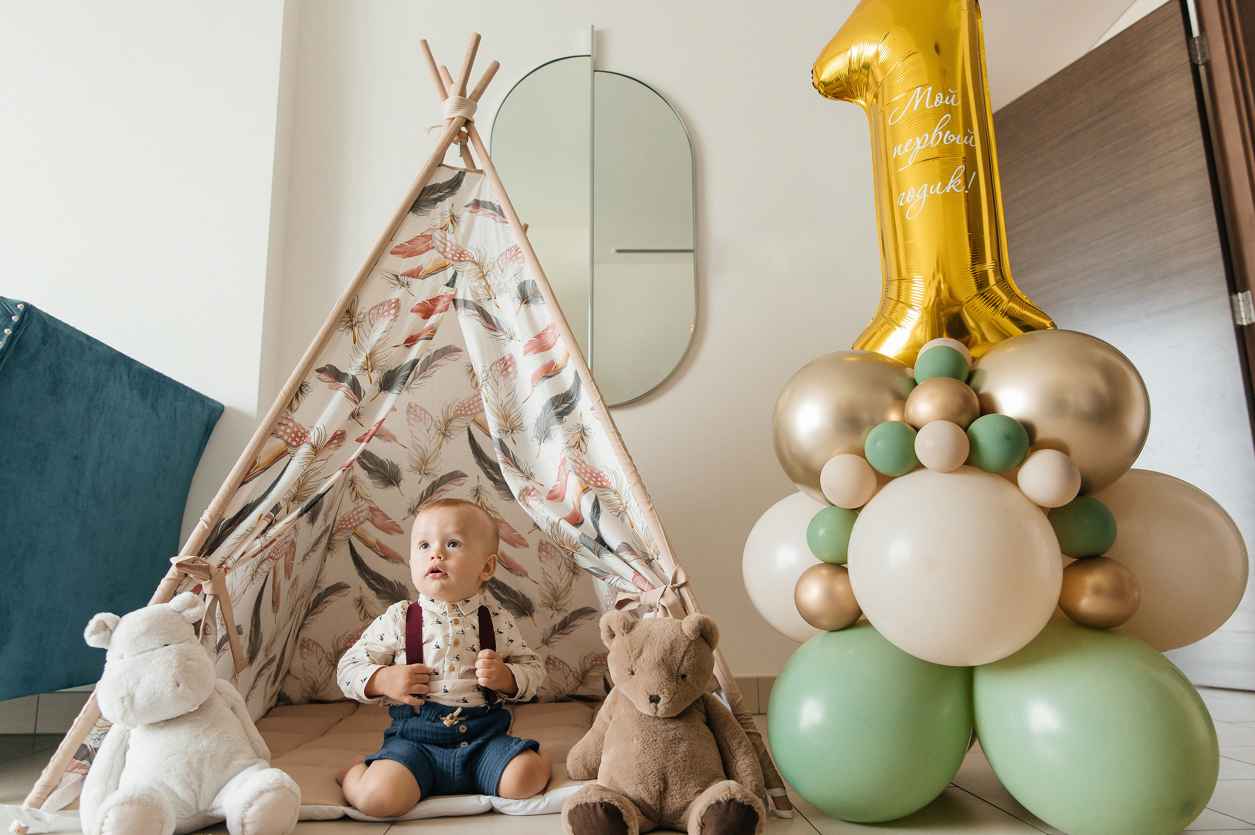 Miron’s birthday in Dubai. Wedding and family photographer in Dubai Vasilii Albul