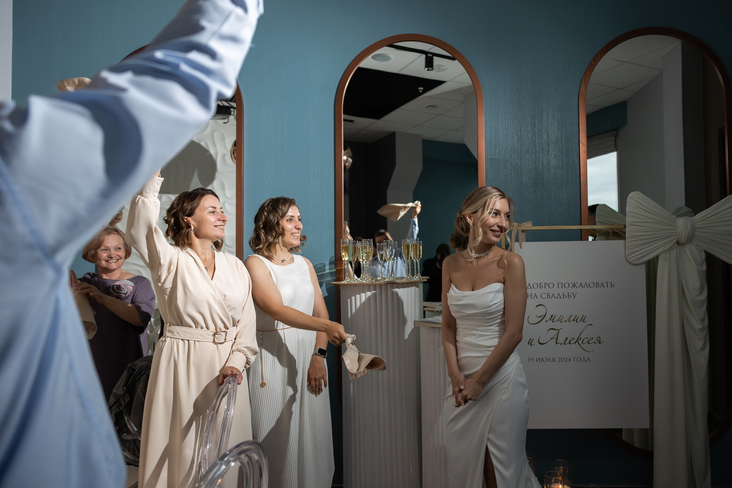 Алексей и Эмилия🤍. Фотограф Маноли Мария