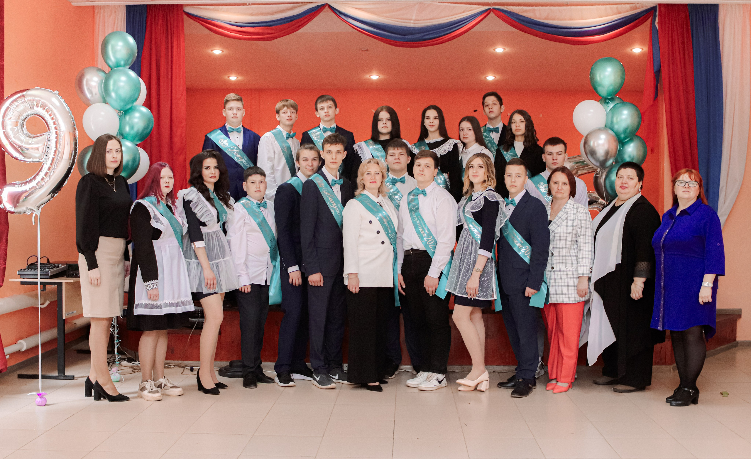 Выпускники 9 класс. Семейный свадебный детский фотограф Саранск Наталья Сыркина