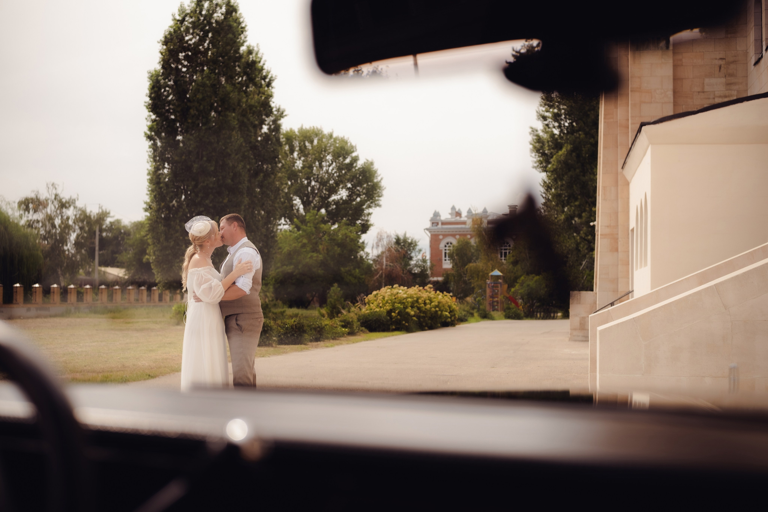Свадебный фотограф в Балаково — Андрей Яхнин: стильные и эмоциональные фотосессии