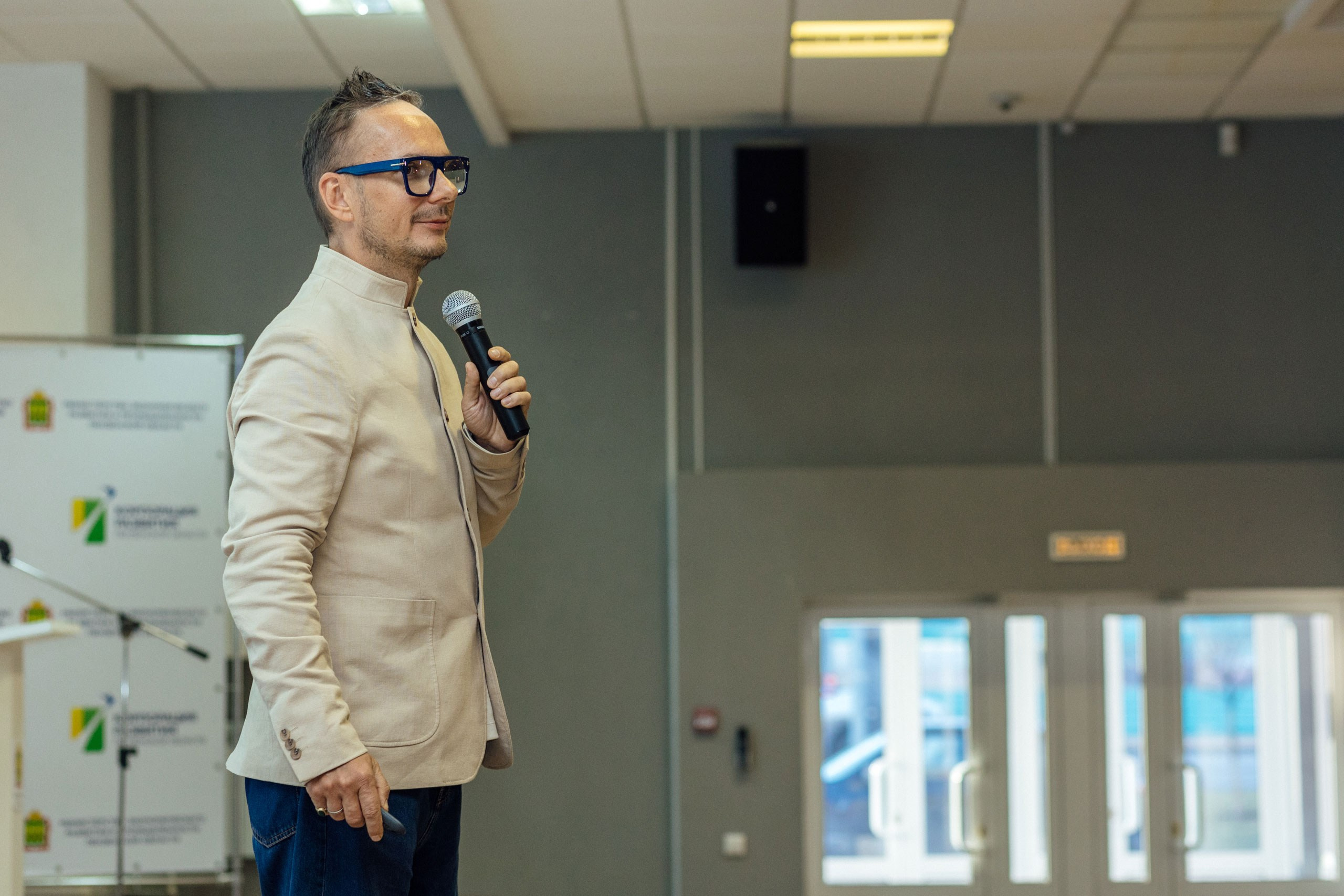 Съёмка репортажа — Конференция о бизнесе для бизнеса «Траектория 25». Фотограф для бизнеса. Павел Козырь