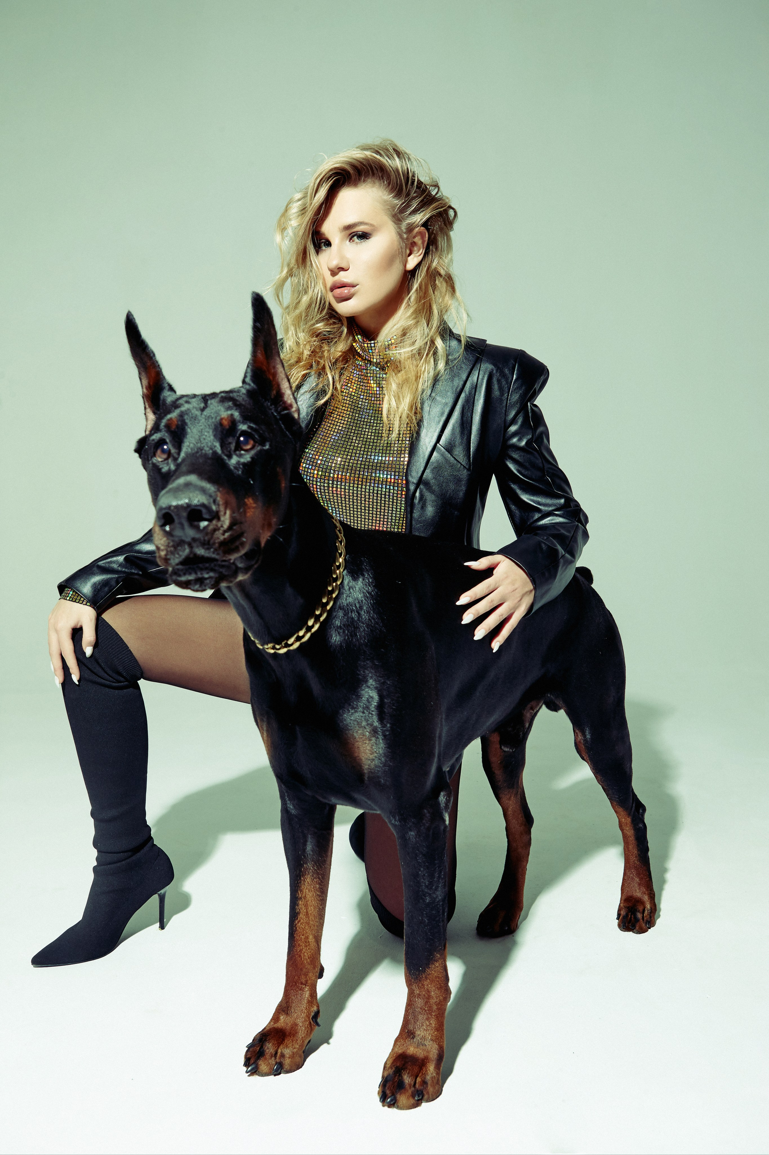 Маша Журавлева. Фотограф Sasha Saunder