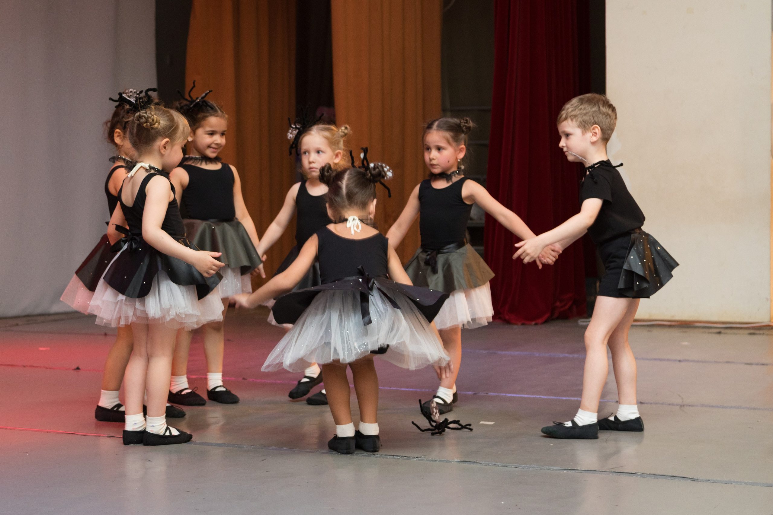 Большой концерт маленьких танцоров. Детский и контент фотограф Надя Волкова Санкт-Петербург