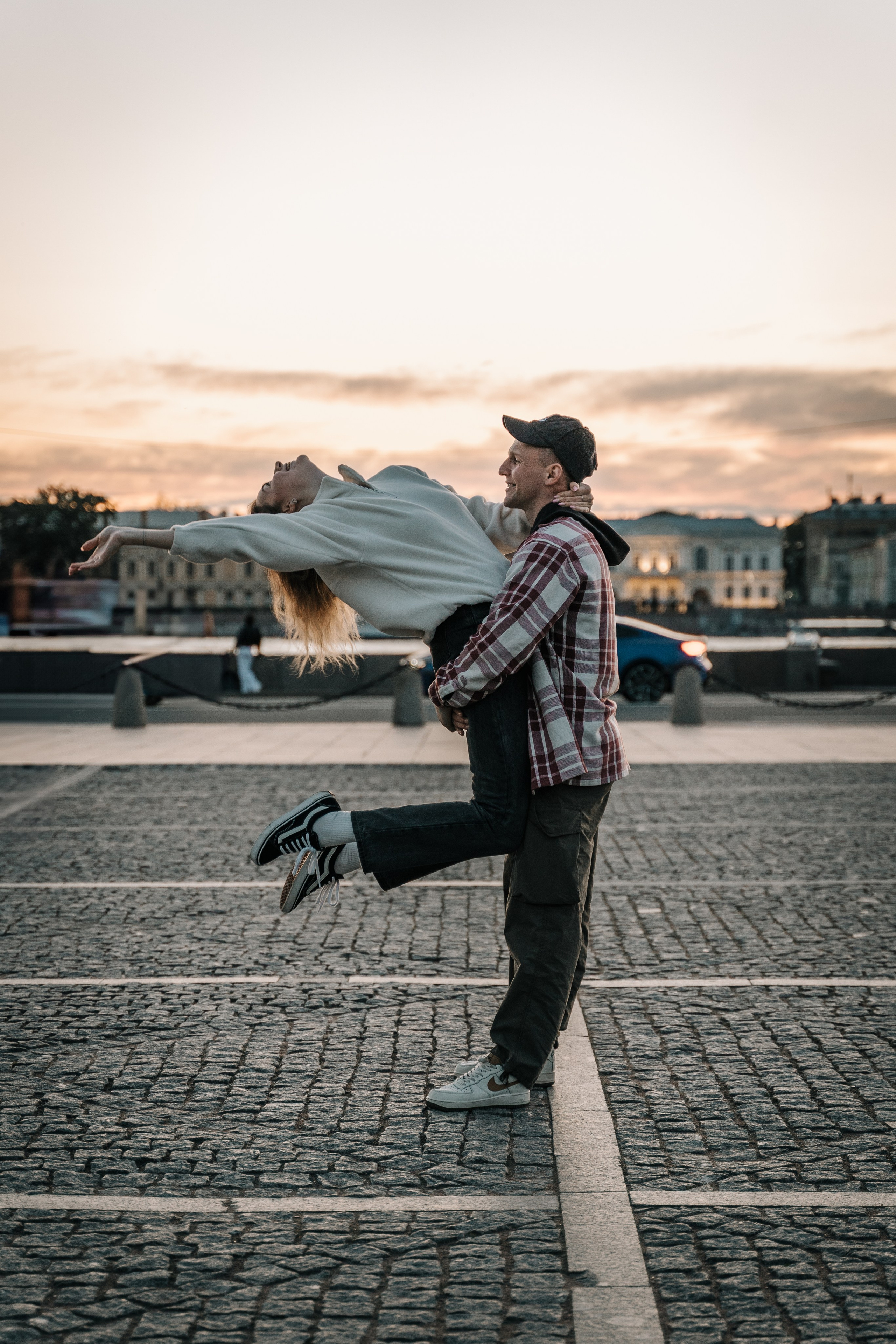 SUDAKOVY. MILATE — выпускные альбомы, фотосессии и видео в Москве