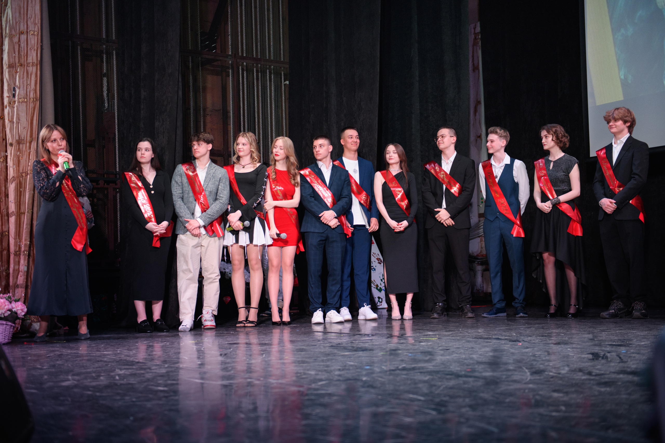 Фотосъёмка торжественного вечера выпускников. Организация и проведение фотосъемок в Санкт-Петербурге. Фотограф Смирягин Илья