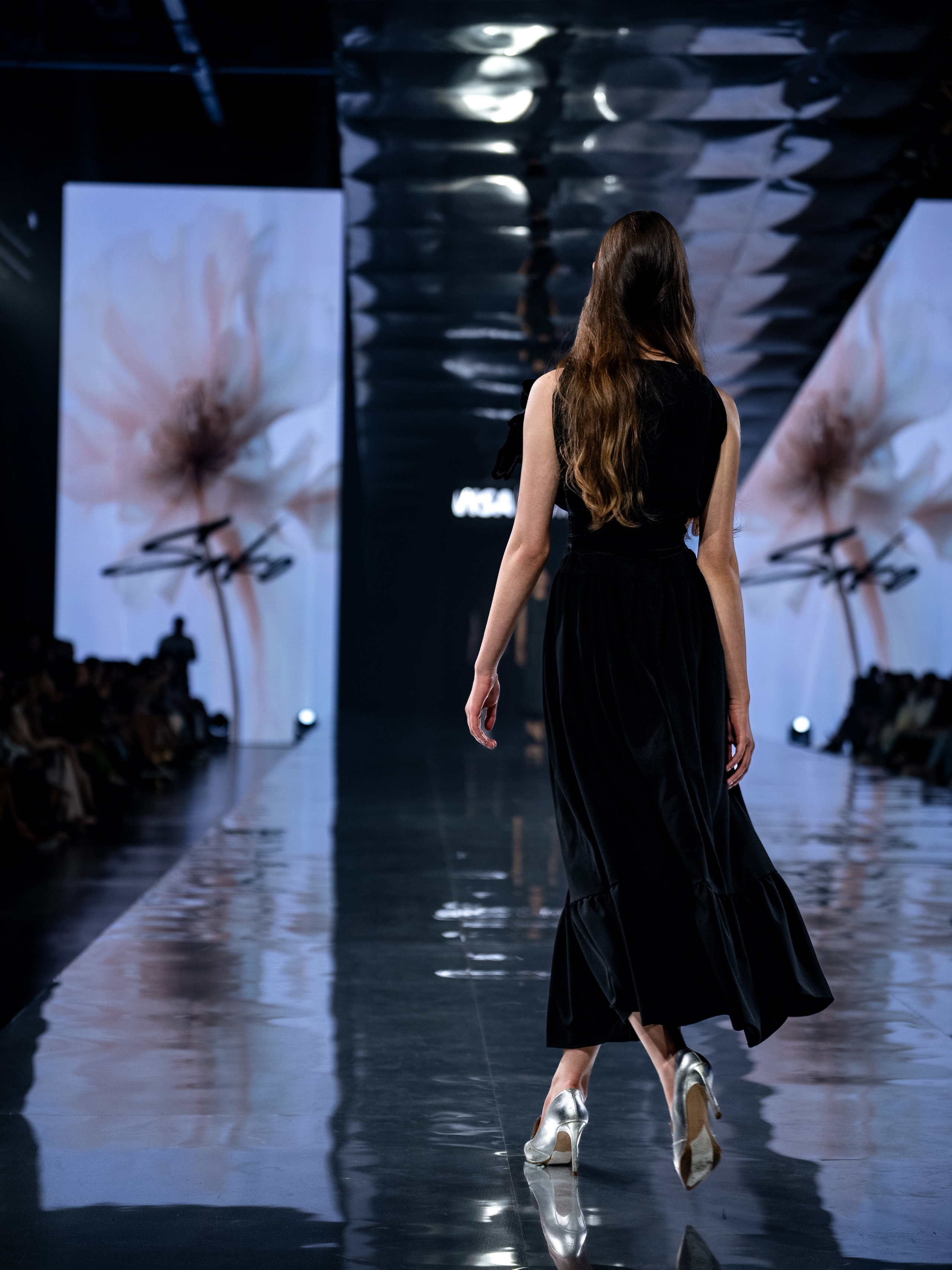 Visa Fashion Week Sako. Сайт Алматинского НЮ АРТ, будуар и фэшн фотографа Дениса Карпенко
