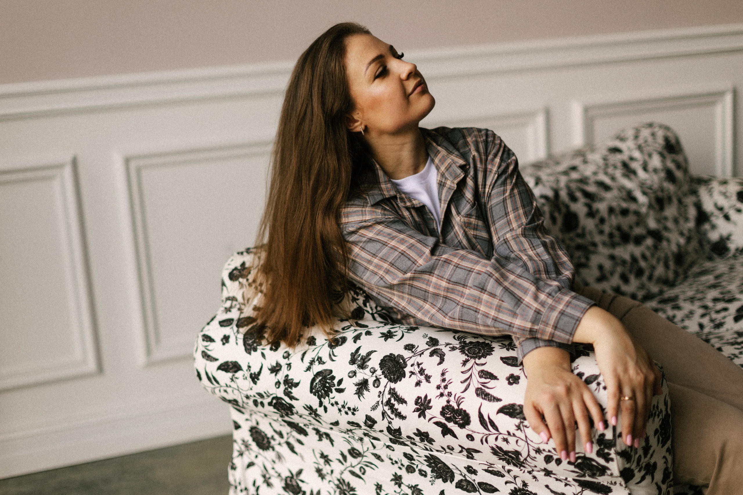 В зале Лофт. Свадебный и портретный фотограф — Мария Костина