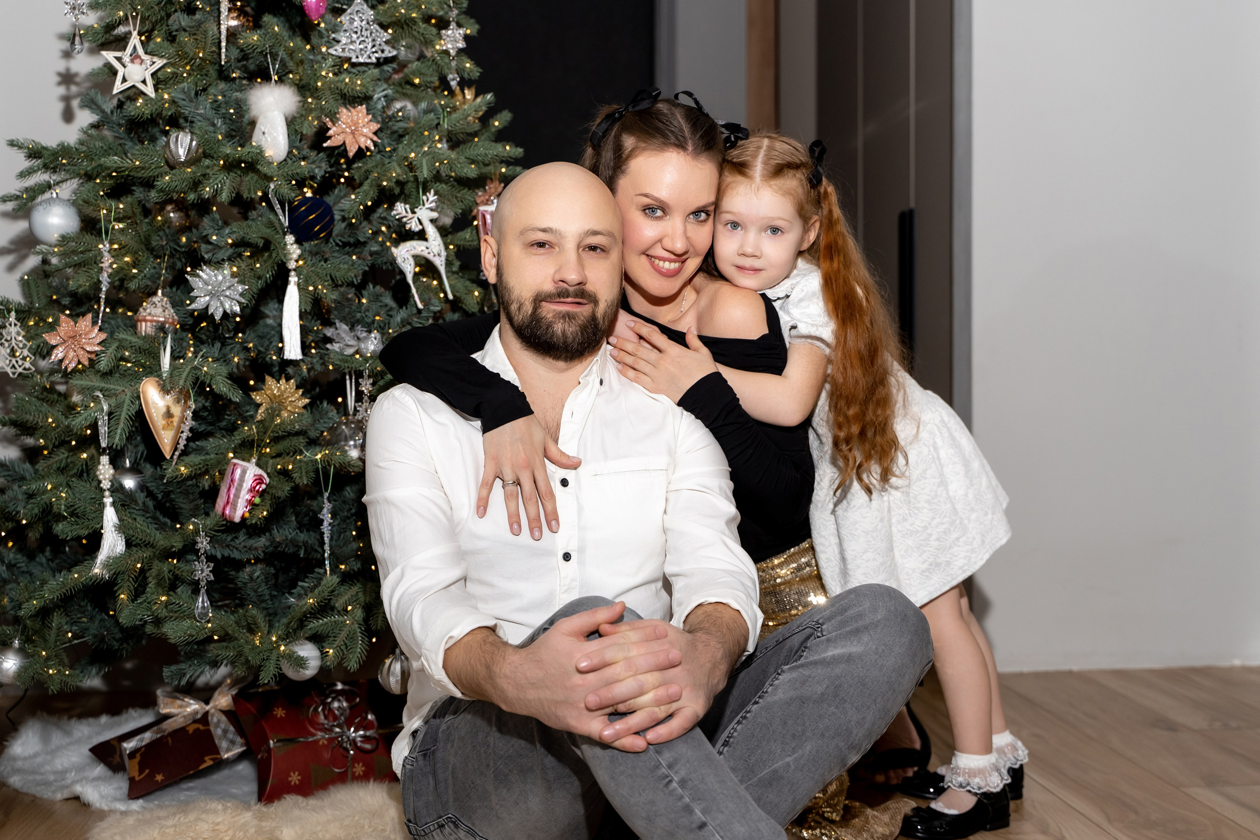 Домашняя семейная фотосессия в Москве, Домодедово, Видное, Бутово, Щербинка. Семейный фотограф Москва и Московская область. Семейная фотосессия на природе. Фотосессия детского праздника. Фотосессия юбилея. Фотосессия в день рождения. Фотограф на годик ребенку. Детский фотограф. Фоторепортаж семейного праздника. Детский фотограф Москва.