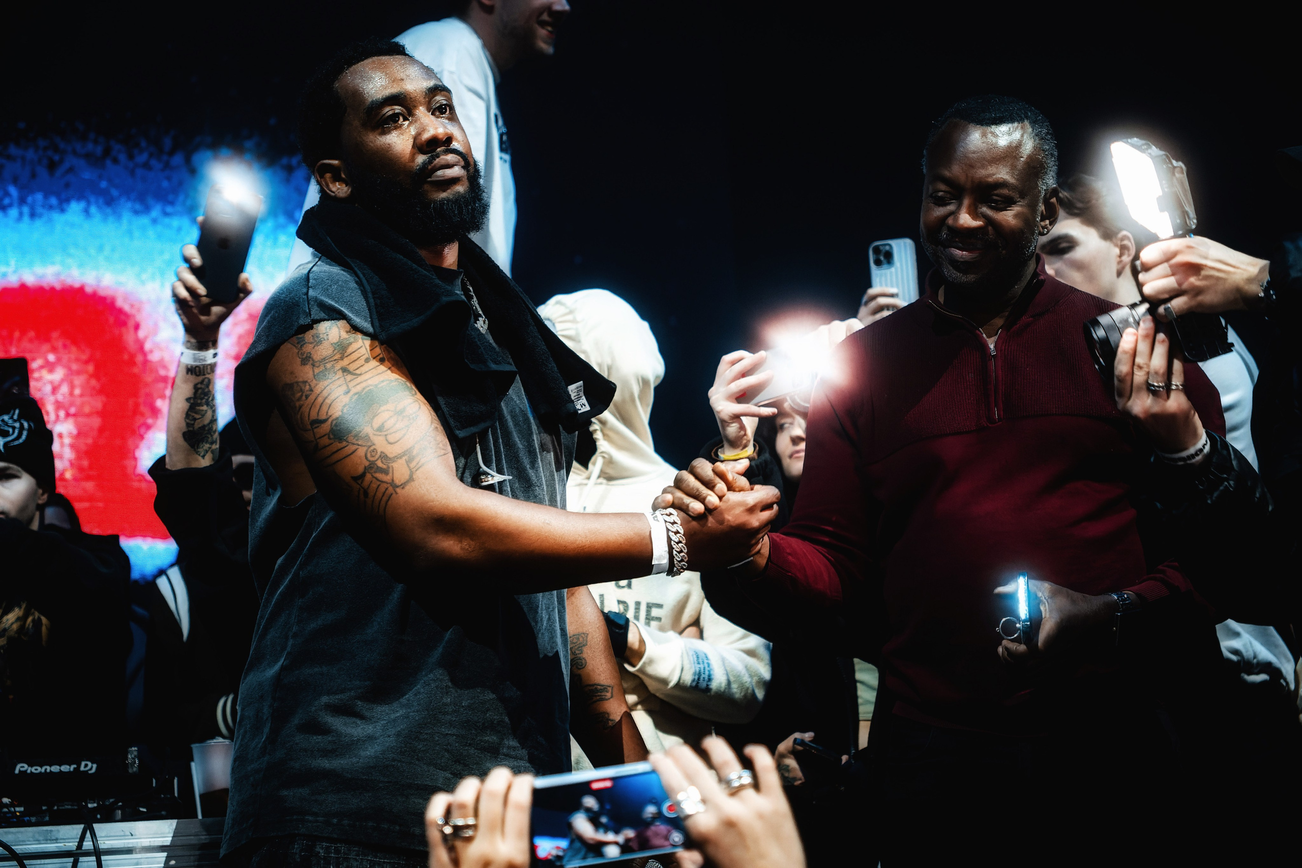 AVG x Desiigner в Tau 21.02.2025. Репортажный фотограф и видеограф в Москве