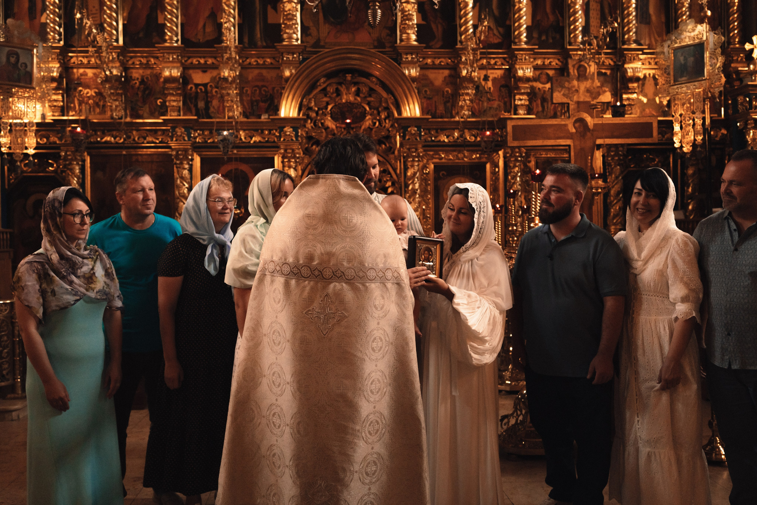 Крещение Матвея. Семейный фотограф Валерия Фабричникова, Москва