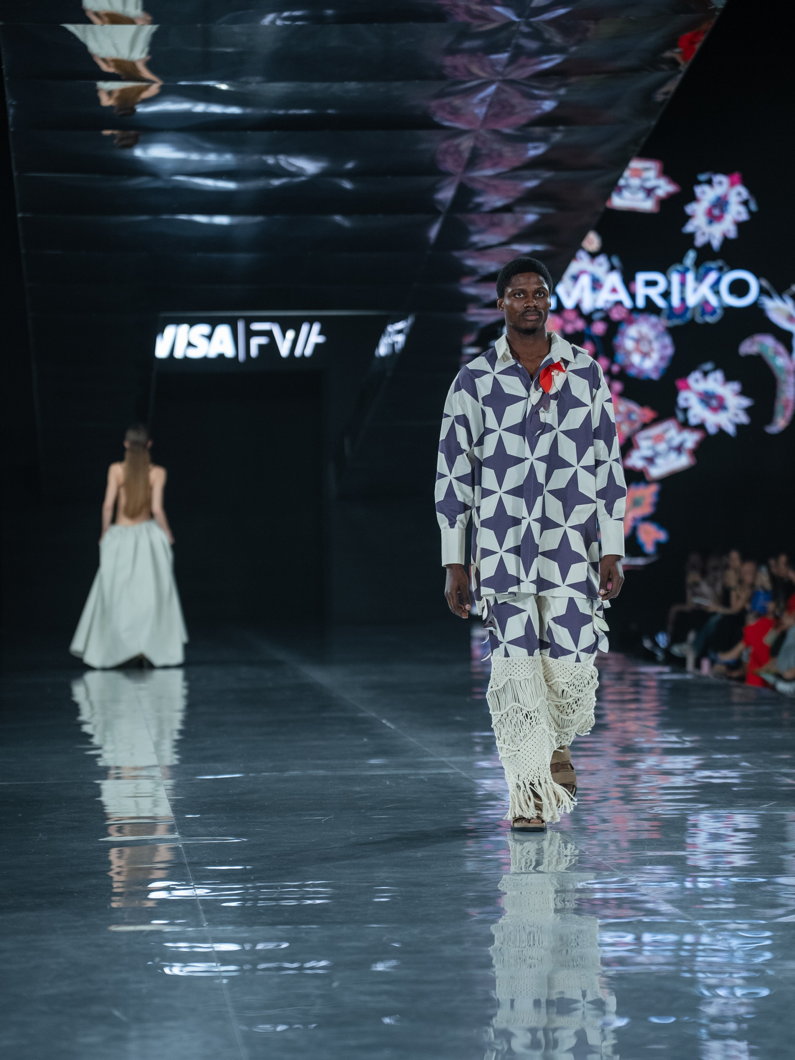 Visa Fashion Week Pre-Fall Mariko. Сайт Алматинского НЮ АРТ, будуар и фэшн фотографа Дениса Карпенко