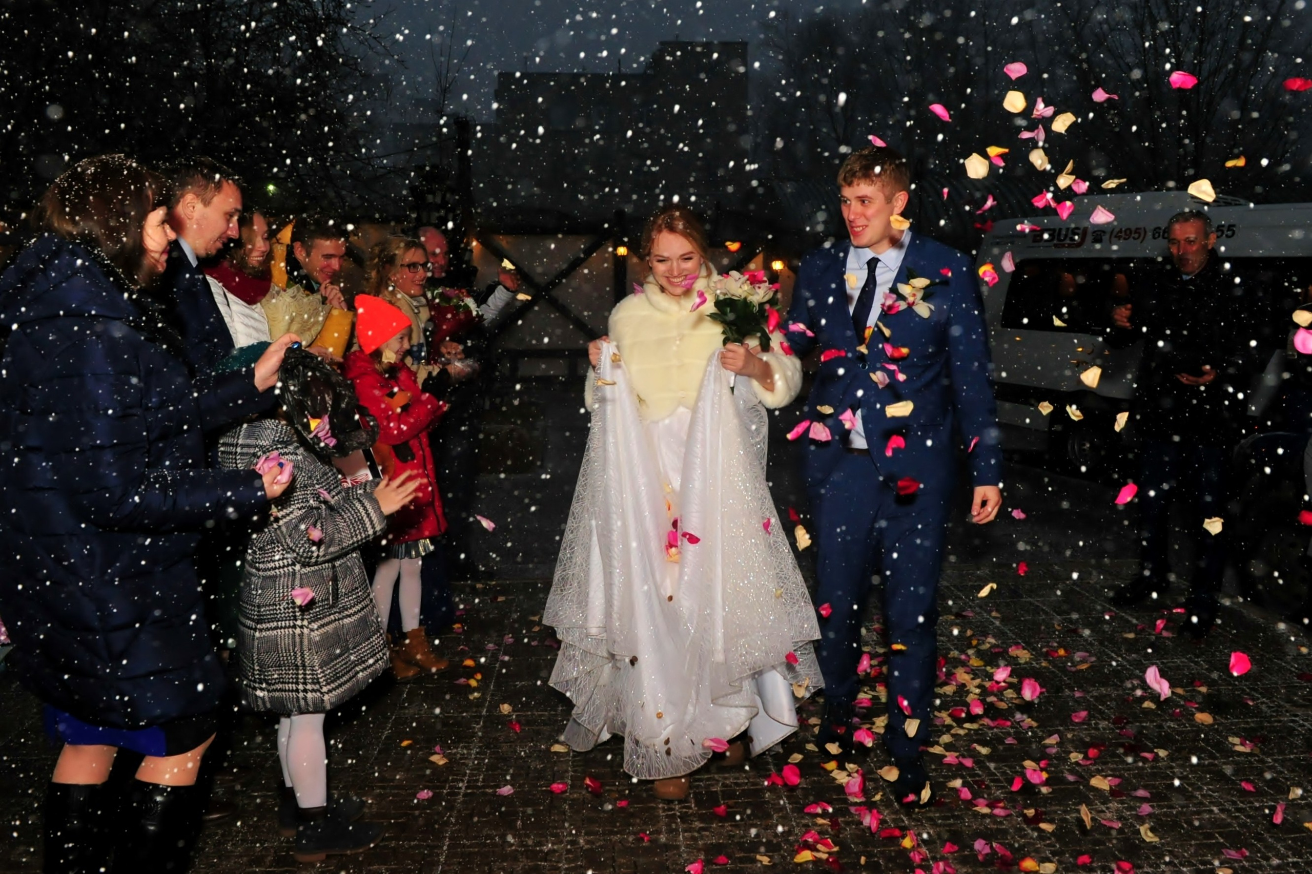 Свадьба в музее-усадьбе К. И. Чуковского в конце зимы. Свадебный и семейный фотограф в Москве Ирина Гончарова