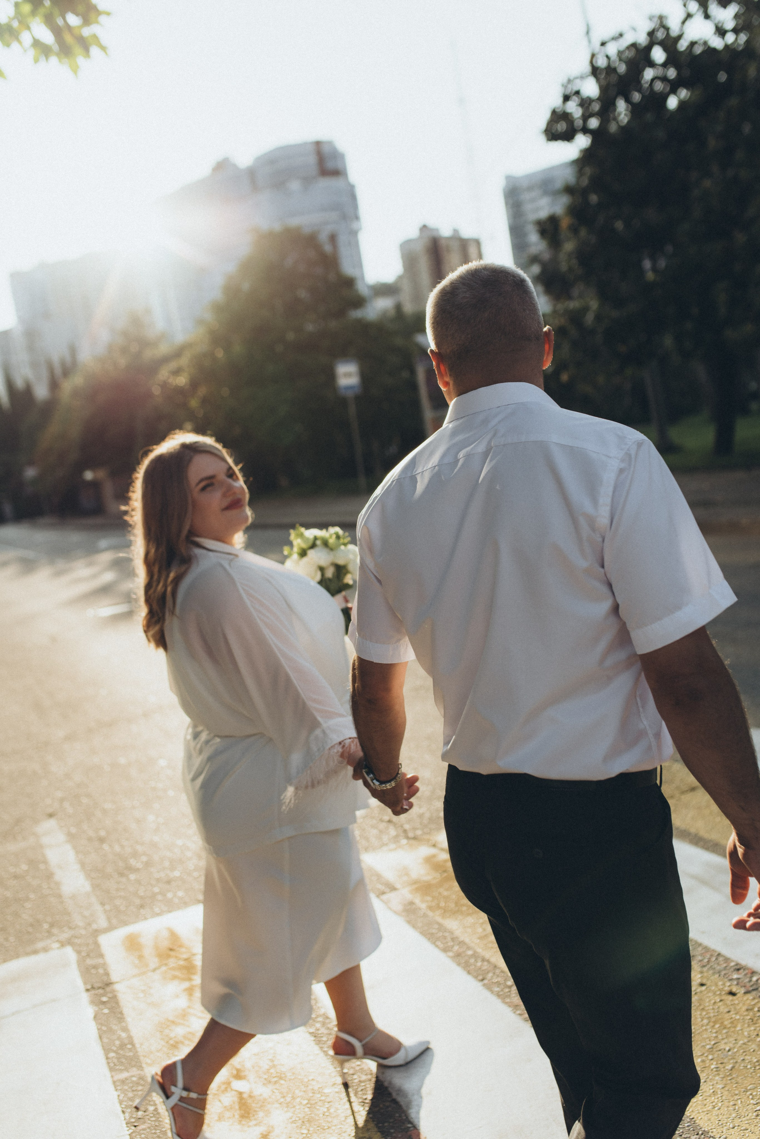 Свадебная фотосессия в морском порту Сочи на рассвете. Фотограф в Сочи — Маргарита Поганова