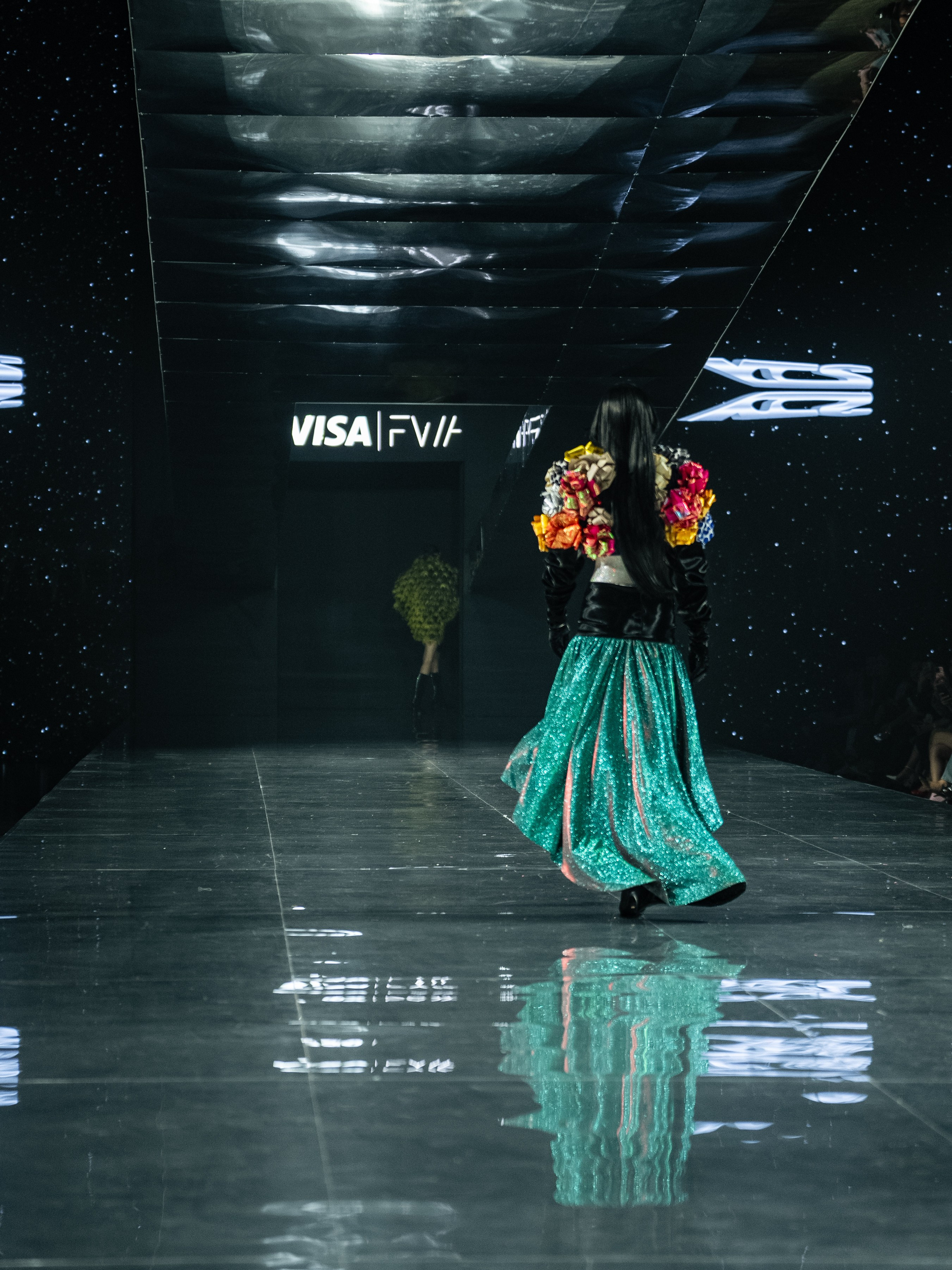 Visa Fashion Week YESYES. Сайт Алматинского НЮ АРТ, будуар и фэшн фотографа Дениса Карпенко