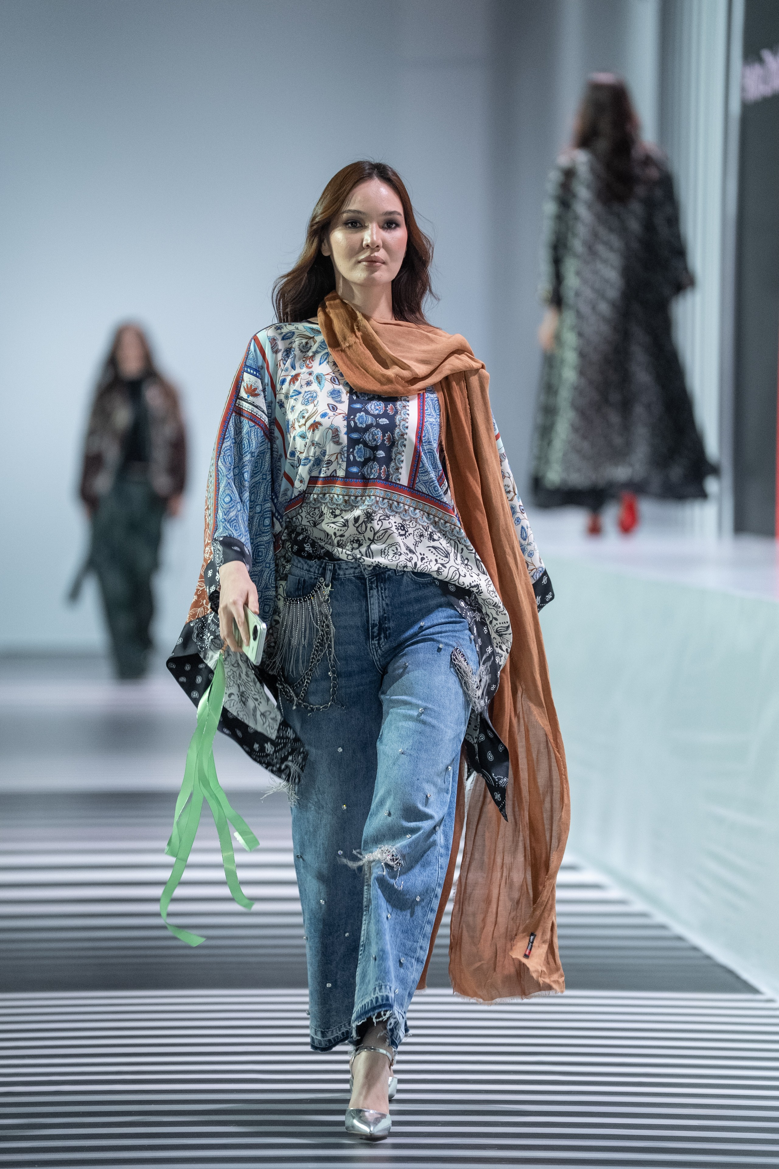 Brad YEARLAN ZHOLDASBEK. Сайт Алматинского НЮ АРТ, будуар и фэшн фотографа Дениса Карпенко