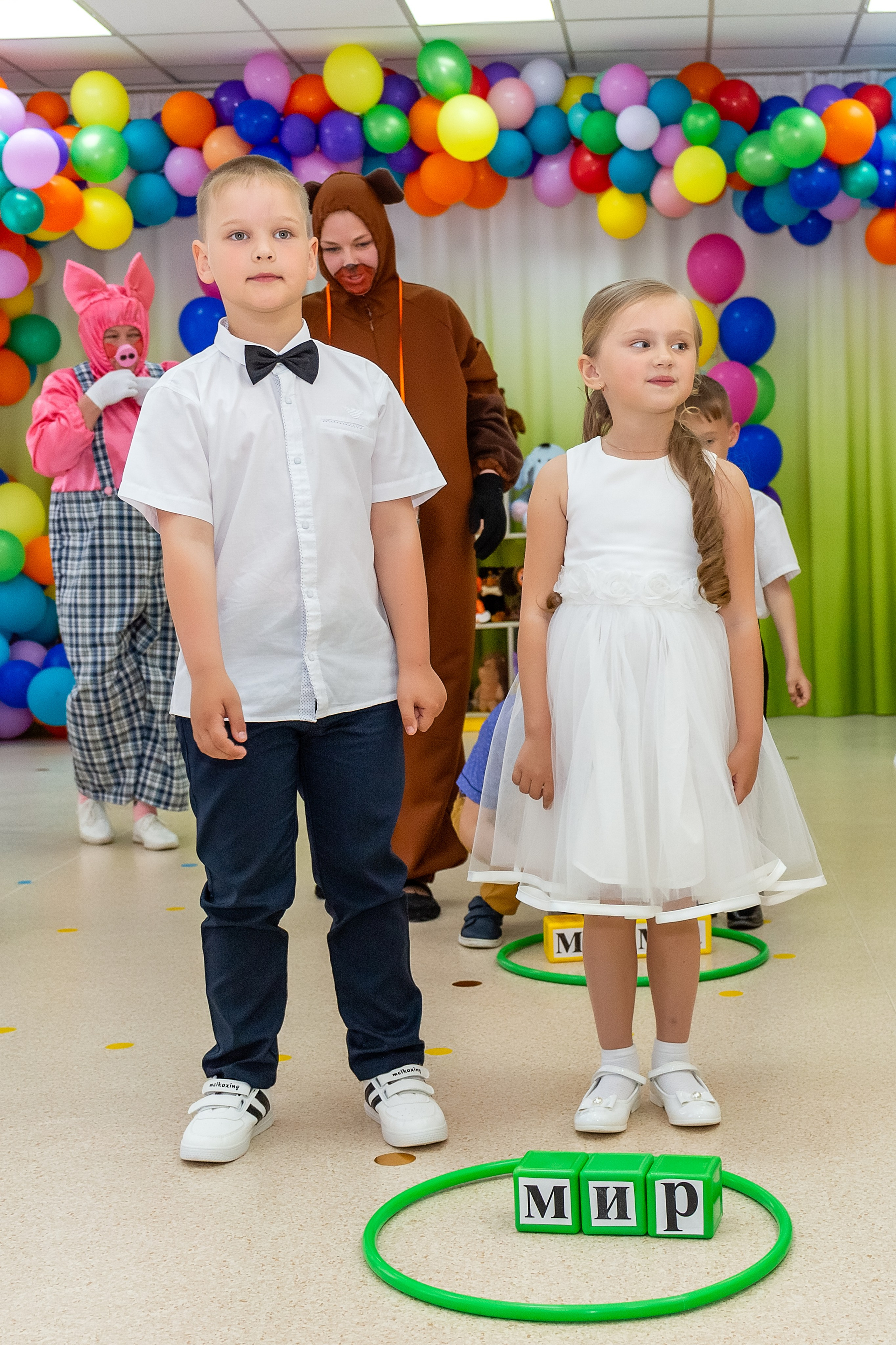 Выпускной. Детский сад «Тигрёнок». Стильный выпускной альбом Владивосток фотограф Вероника Мигачева