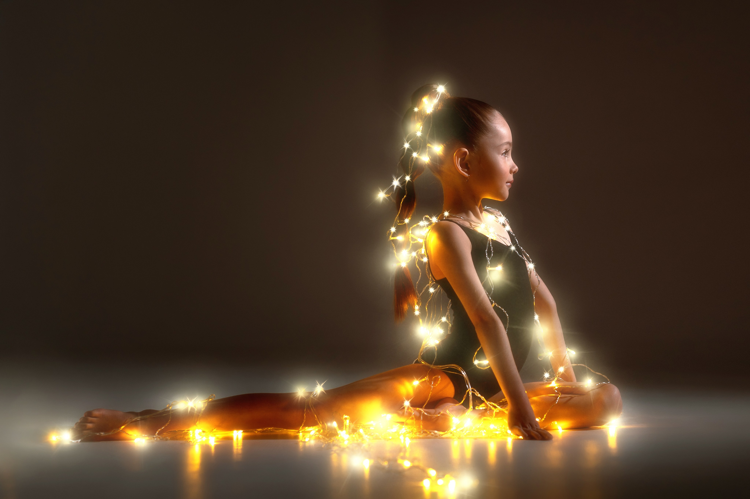 фотосессия с гирляндой для гимнастов и таноров 