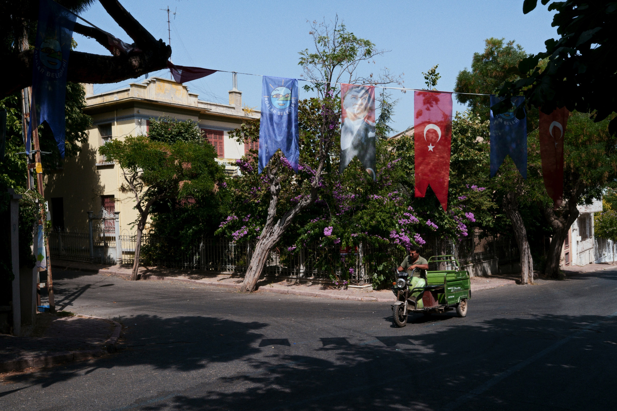 Büyükada х Heybeliada, Istanbul / Türkey SS25. Фотограф Юрин Евгений
