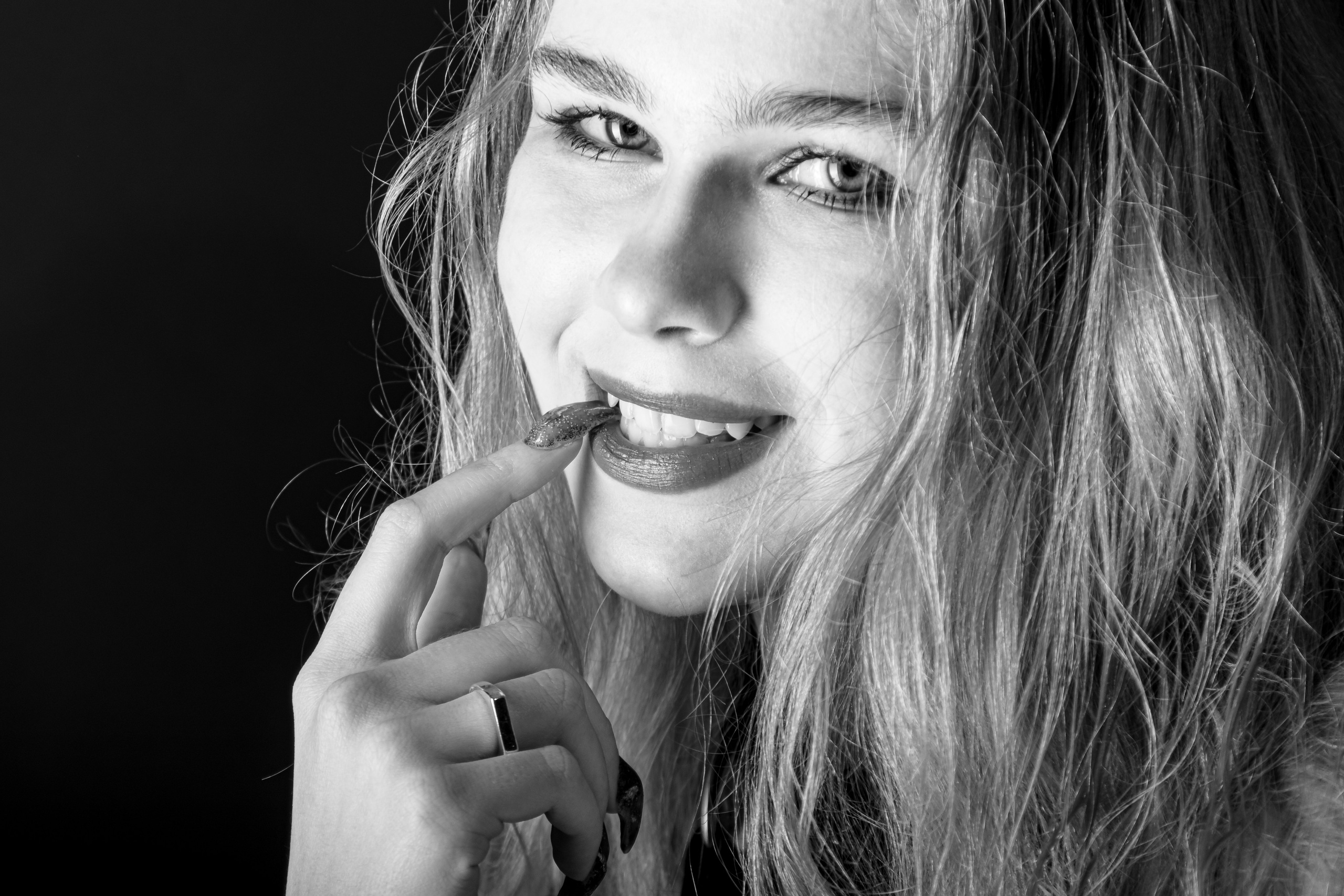 Sveta Dark. Портретный и пейзажный фотограф Никита Павлов