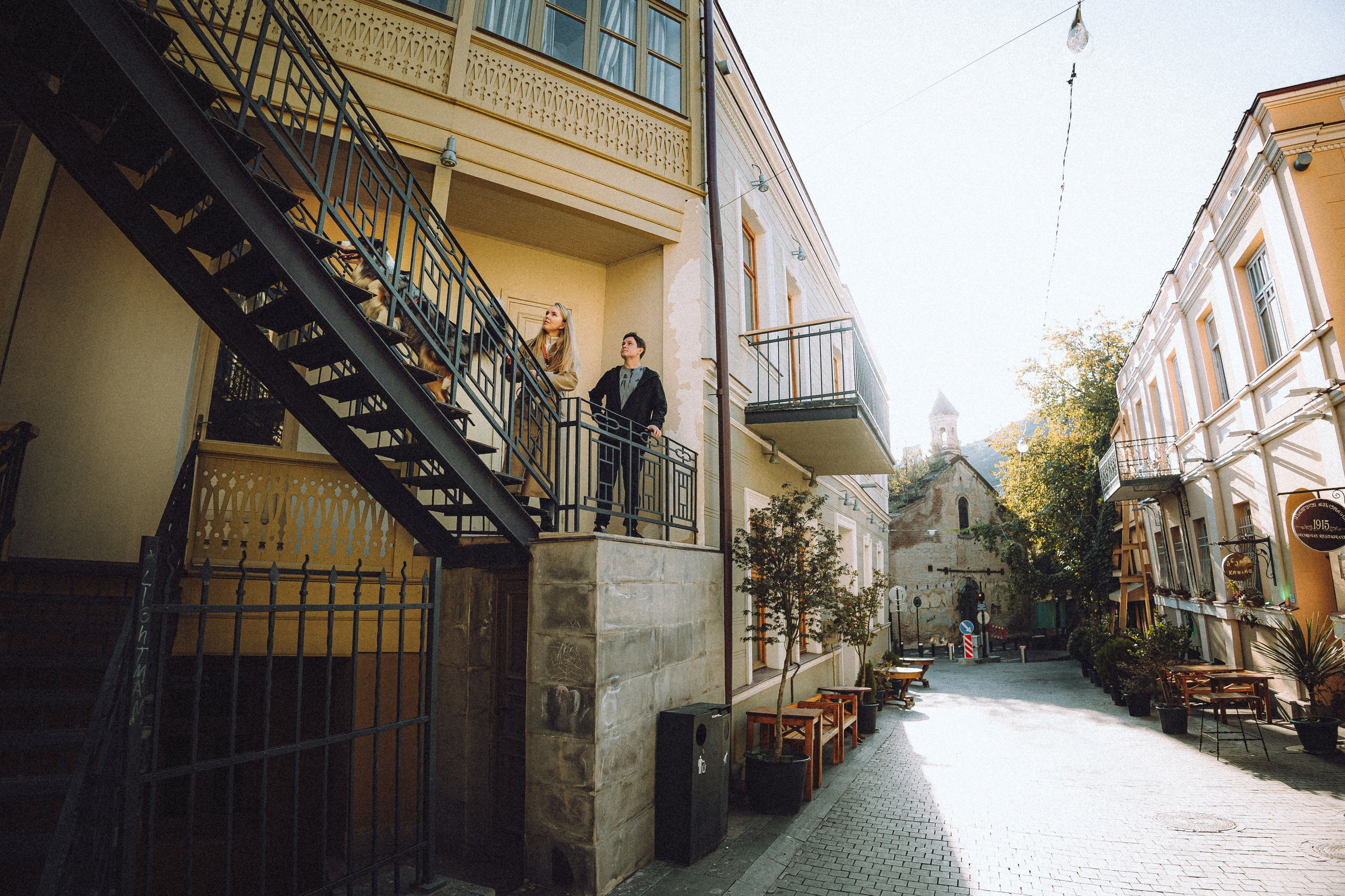 Саша, Рома и Один