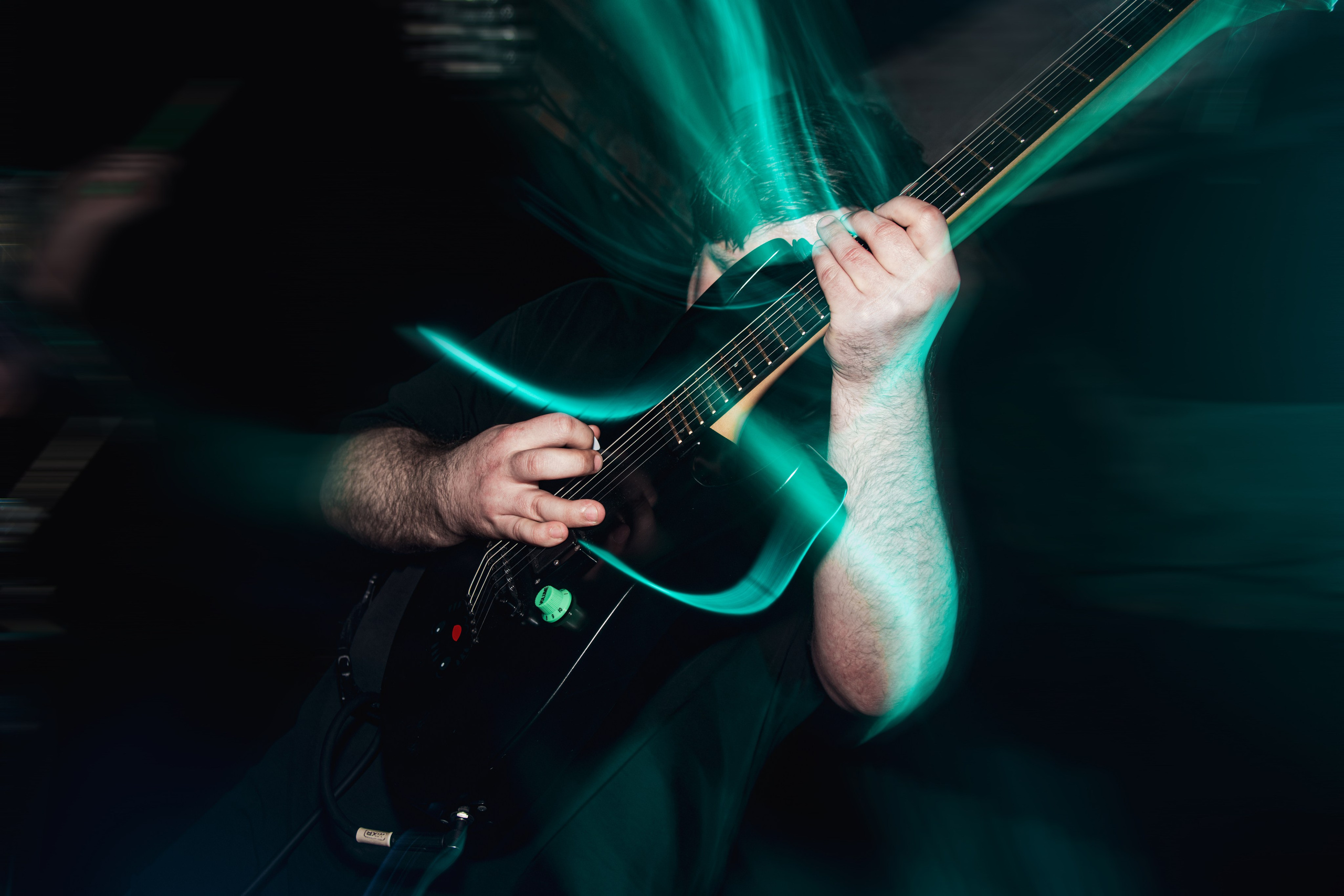 Laugar & Шумы Штормовых Широт & Пожары На Дальнем Севере 11.10.2025. Репортажный фотограф в Москве Legiodot