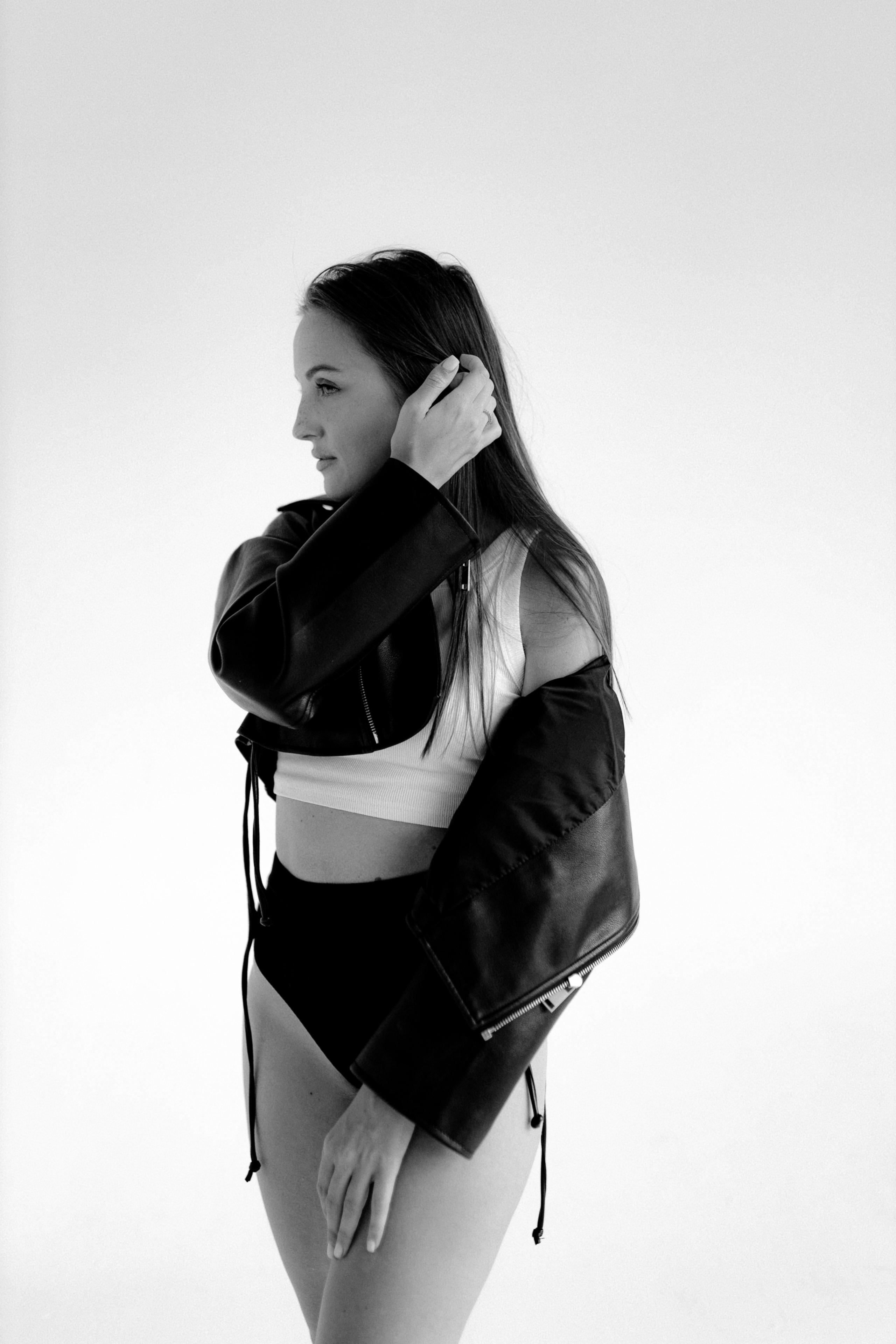 Юля. Главная