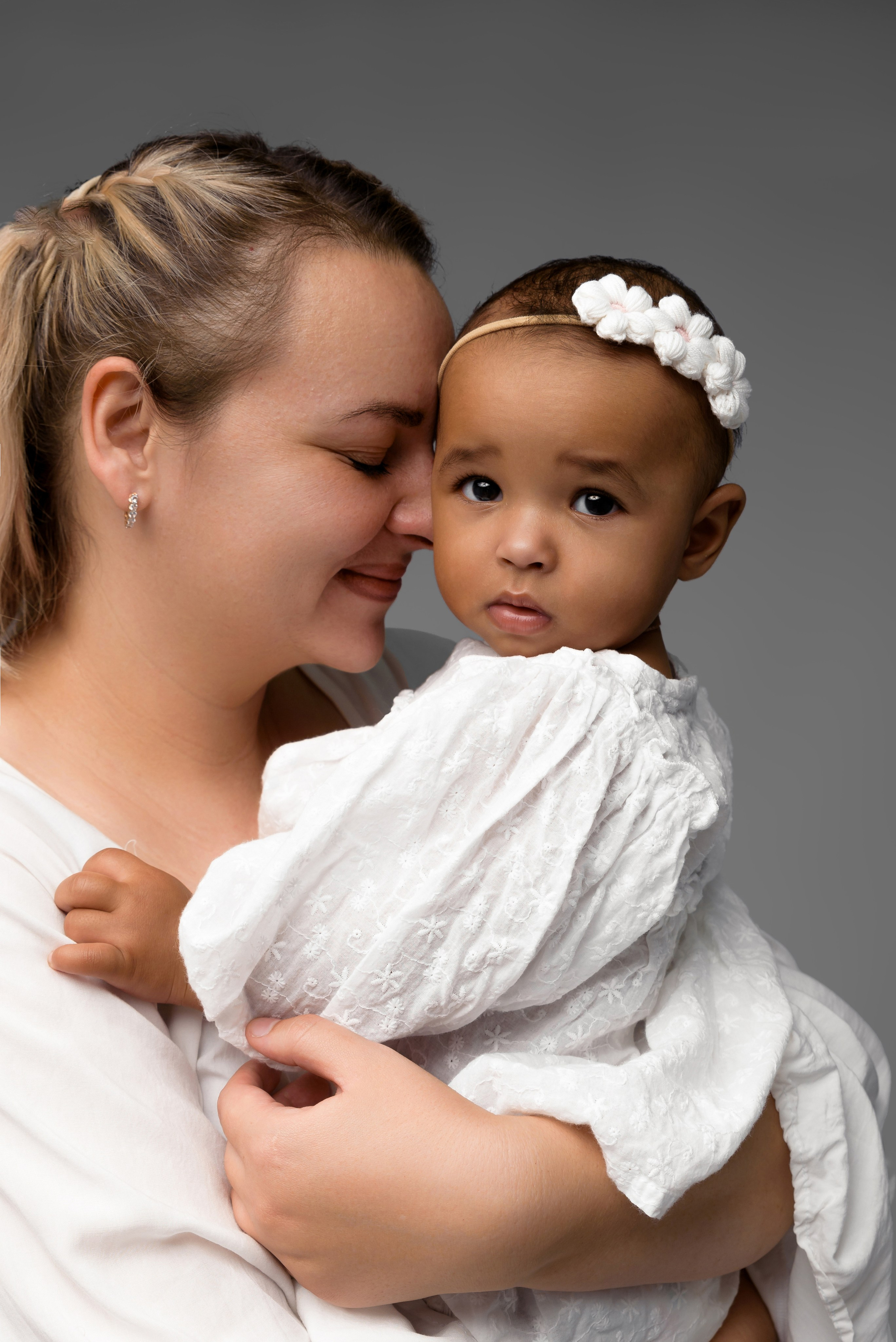 Контакты. Фотограф беременности и семейных историй Эльвира Акарибе в городе Краснодар!