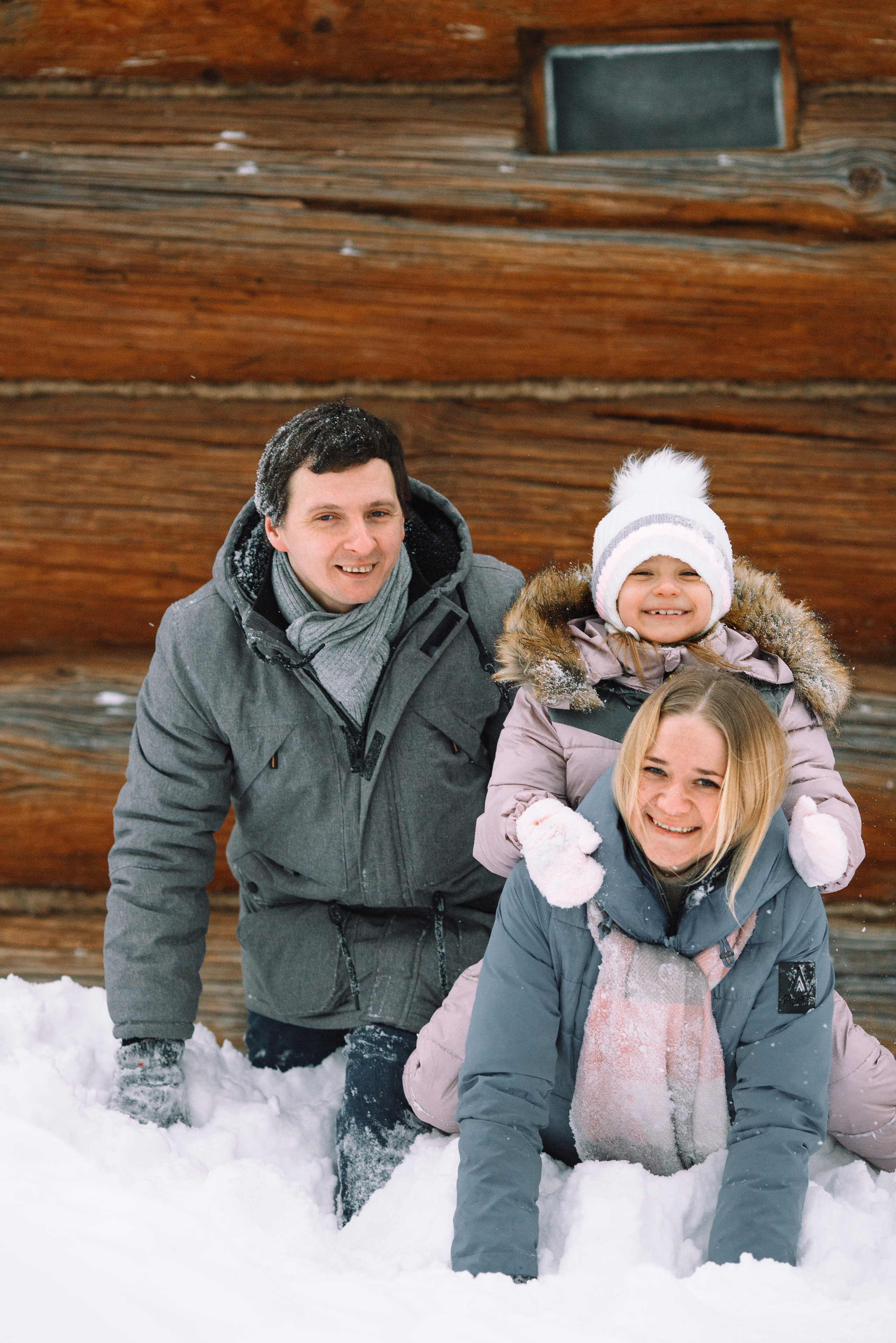 Семейная фотосессия в парке зимой. Детский и семейный фотограф в Москве и московской области Елена Титова