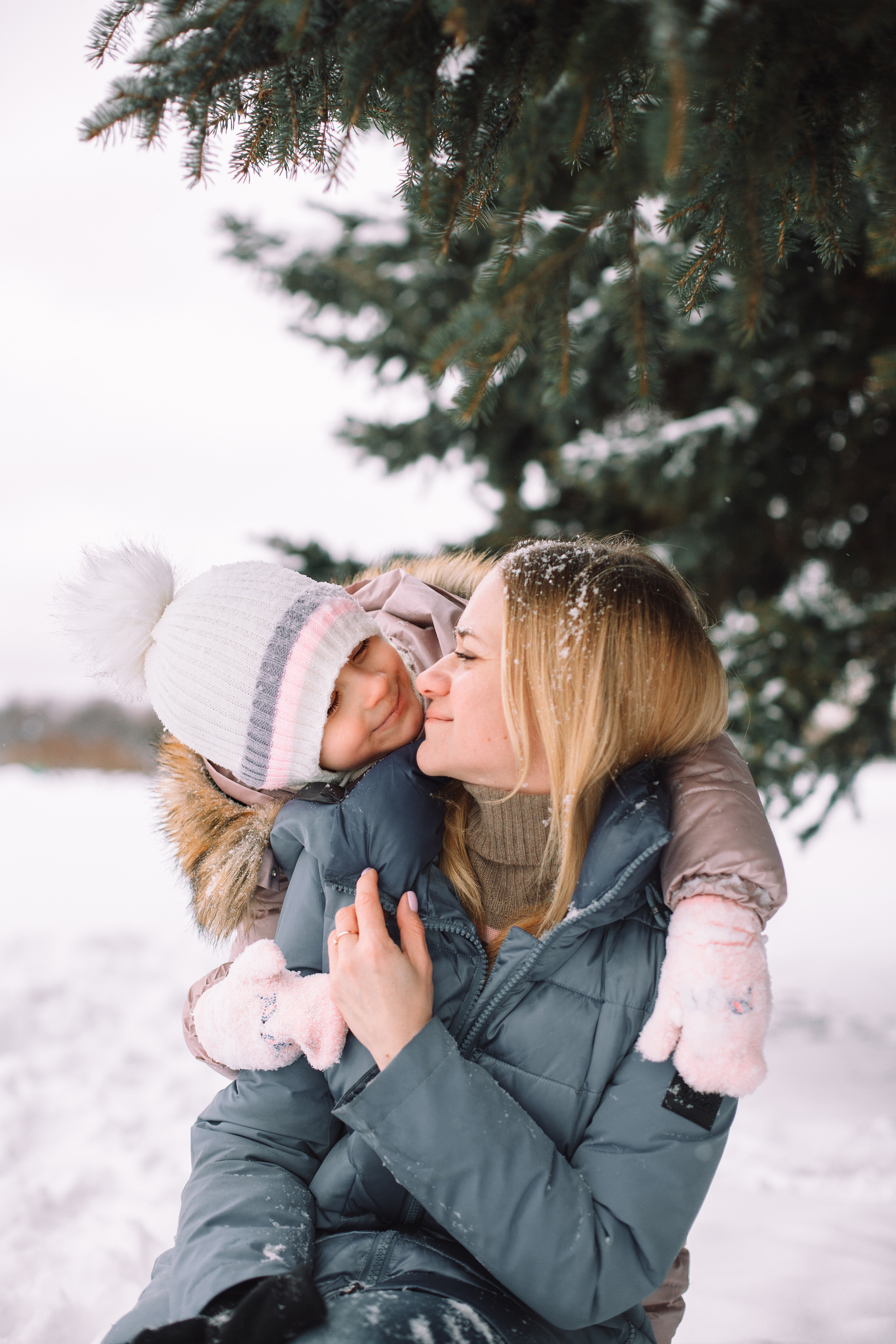 Семейная фотосессия в парке зимой. Детский и семейный фотограф в Москве и московской области Елена Титова