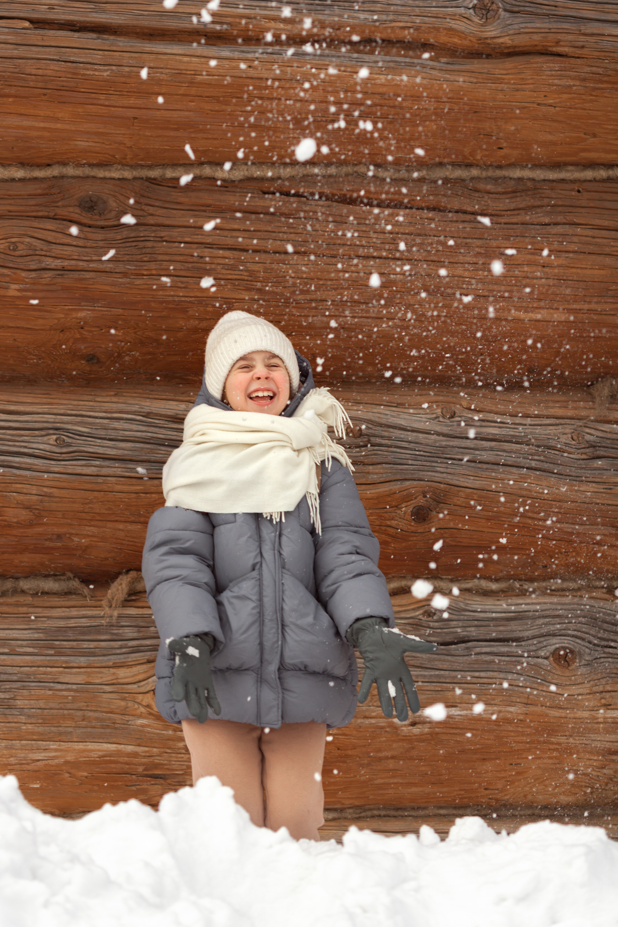 Семейная фотопрогулка зимой с родителями и бабушкой. Детский и семейный фотограф в Москве и московской области Елена Титова