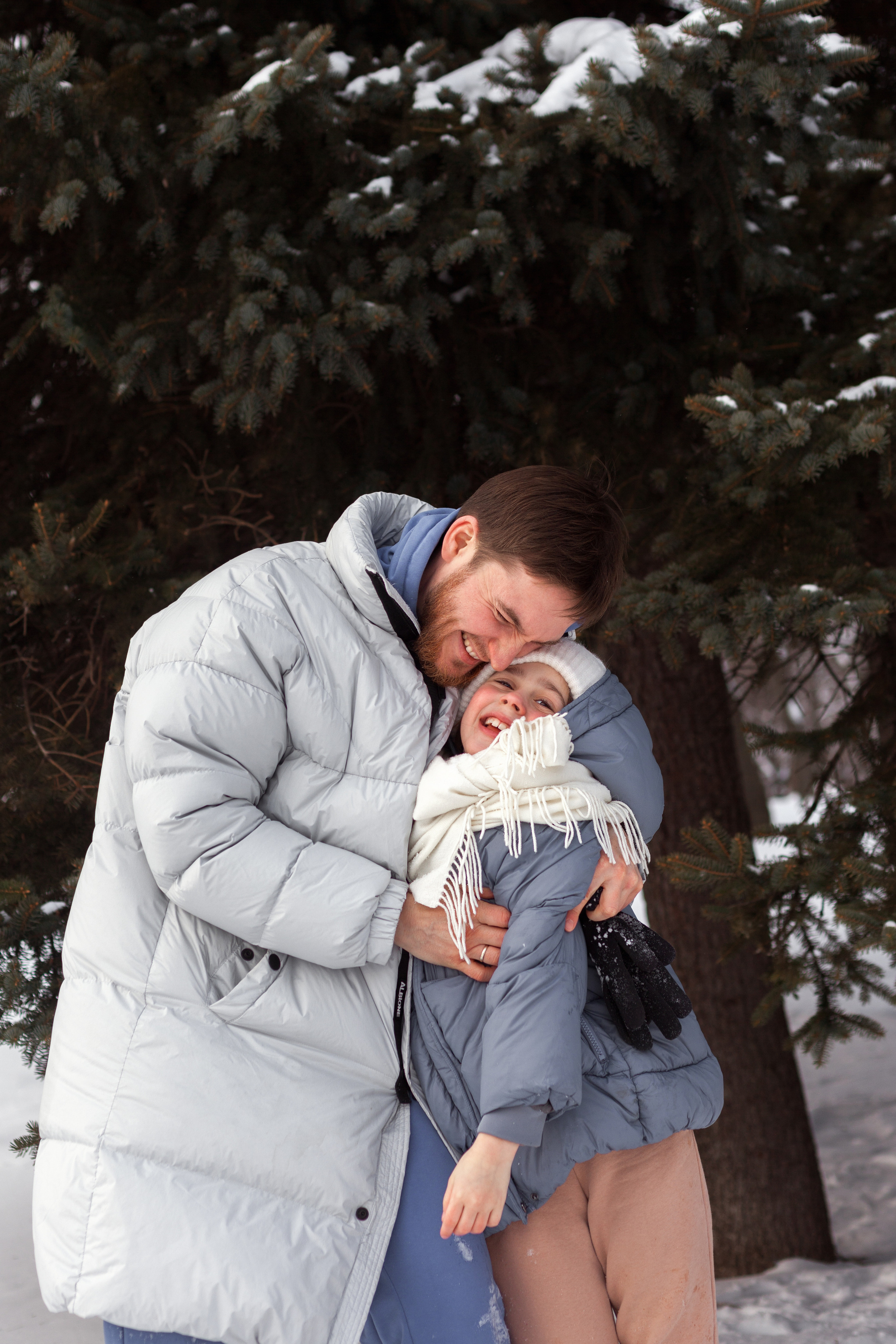Семейная фотопрогулка зимой с родителями и бабушкой. Детский и семейный фотограф в Москве и московской области Елена Титова