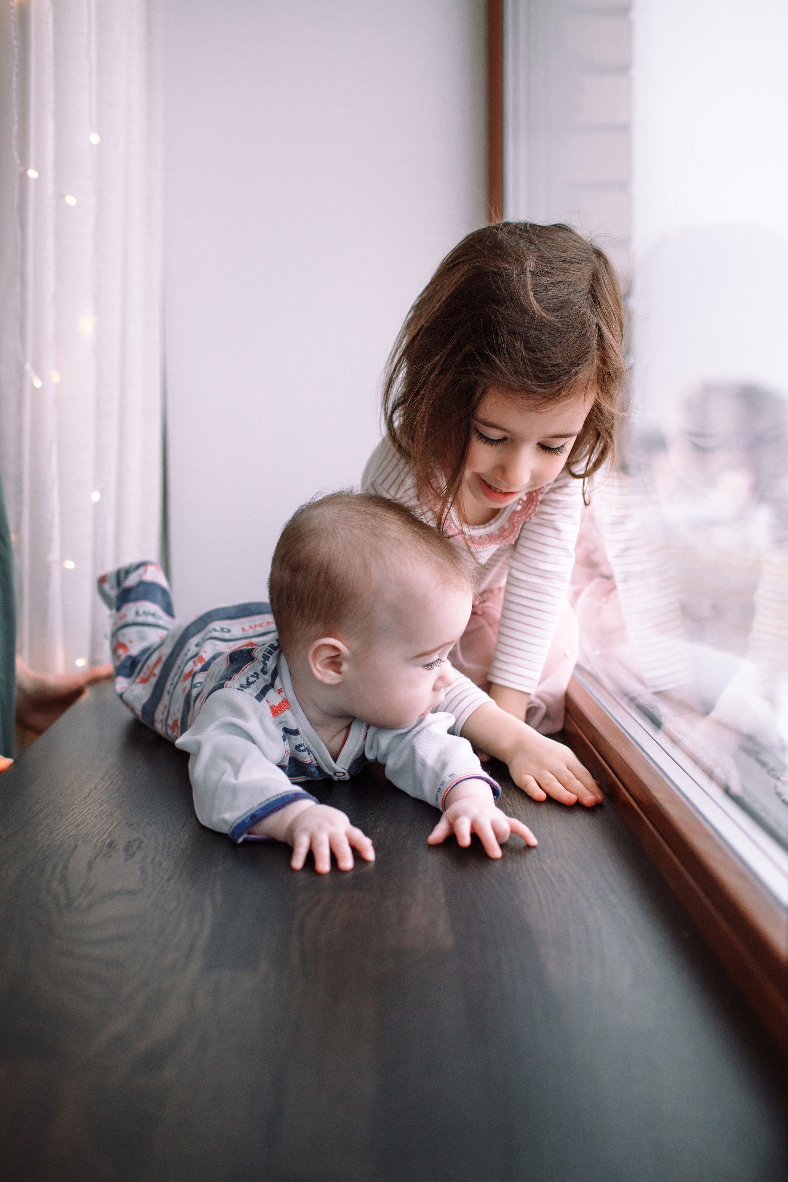 Алла, Андрей и девочки. Домашняя съемка. Детский и семейный фотограф в Москве и московской области Елена Титова