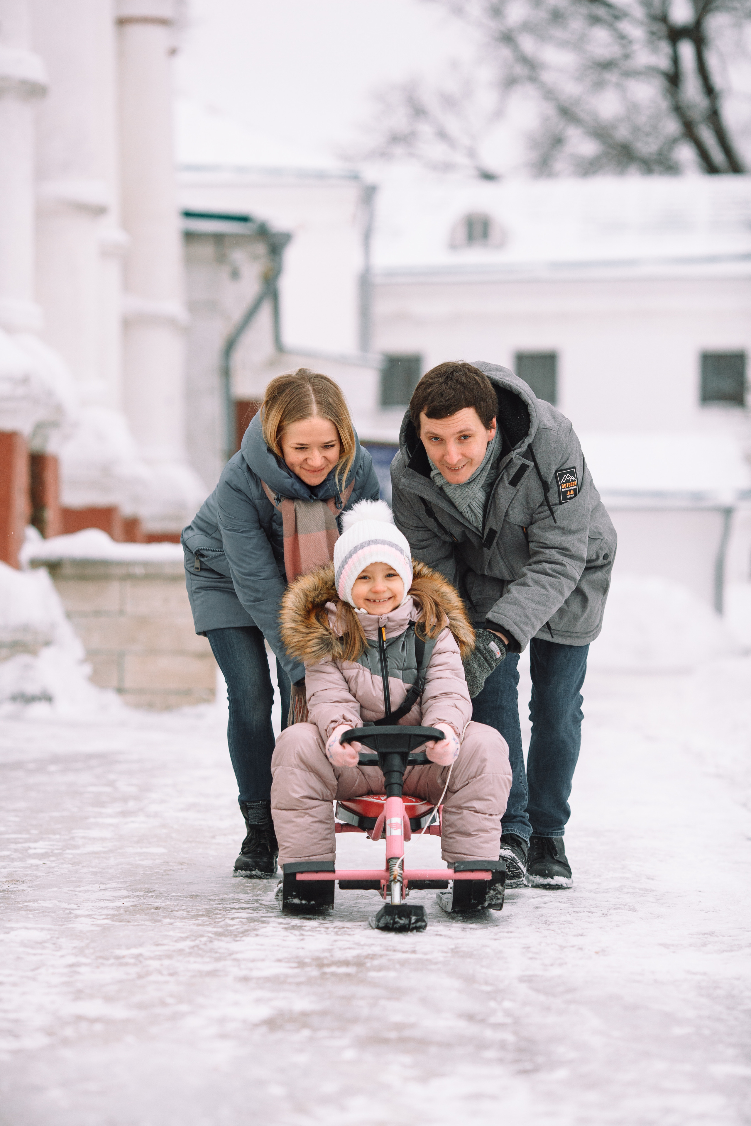 Семейная фотосессия в парке зимой. Детский и семейный фотограф в Москве и московской области Елена Титова