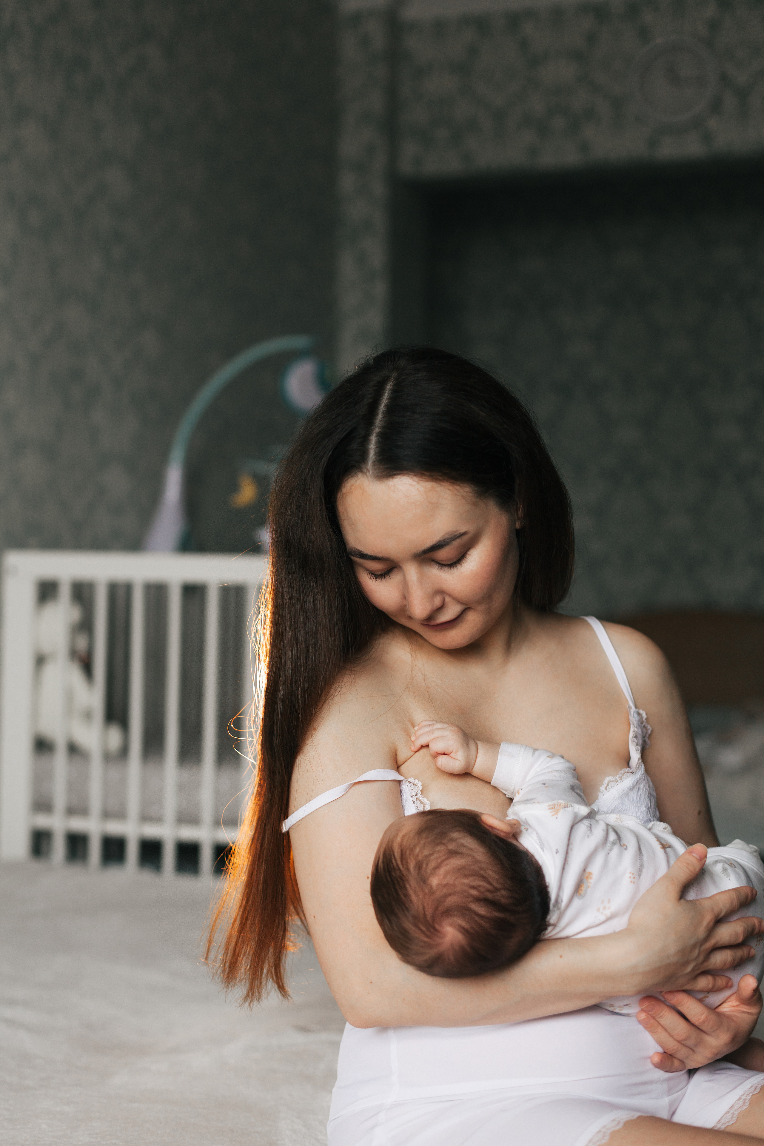 Домашняя съемка семьи с новорожденным малышом. Детский и семейный фотограф в Москве и московской области Елена Титова