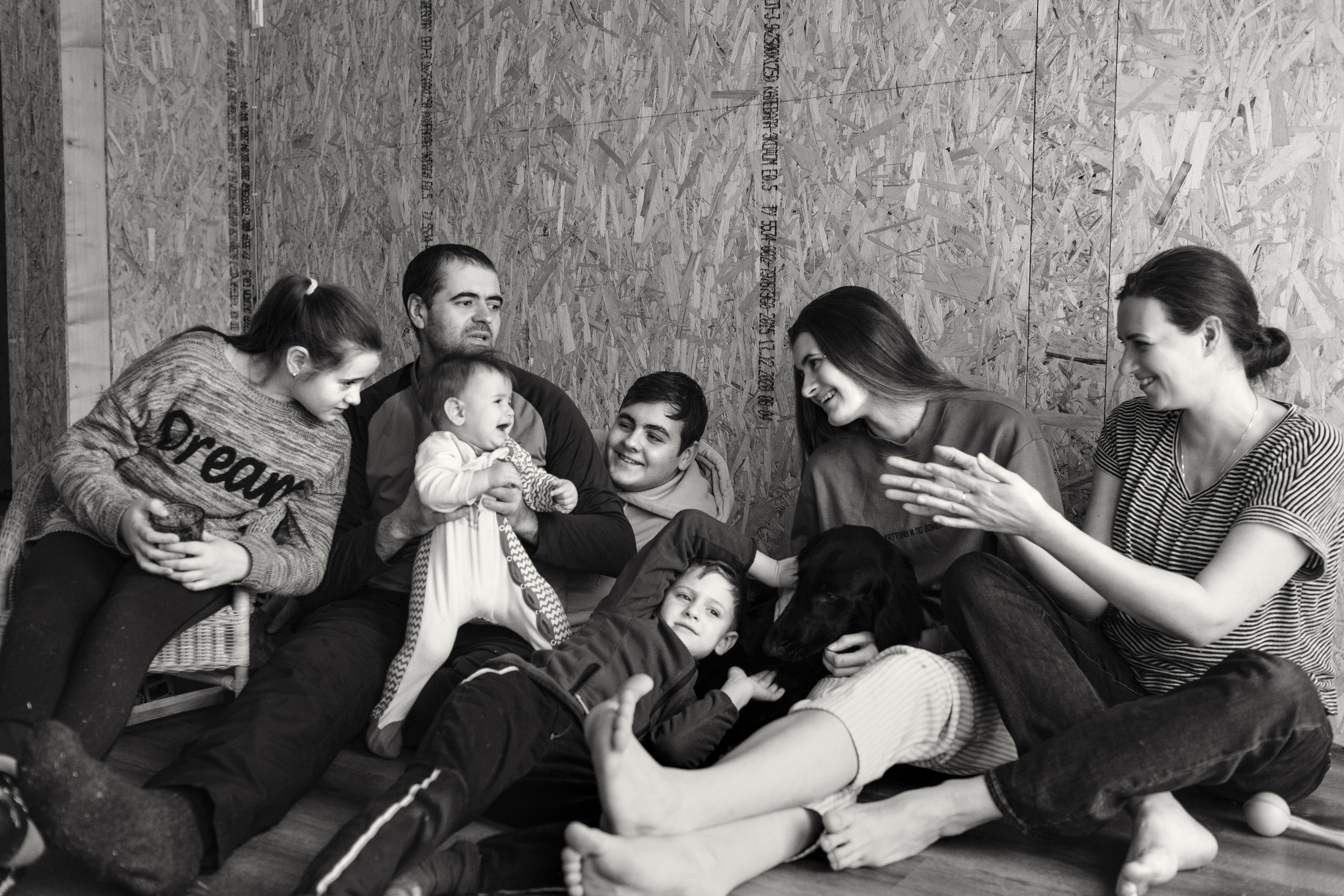 Фоторепортаж: большая семья на прогулке и дома. Детский и семейный фотограф в Москве и московской области Елена Титова