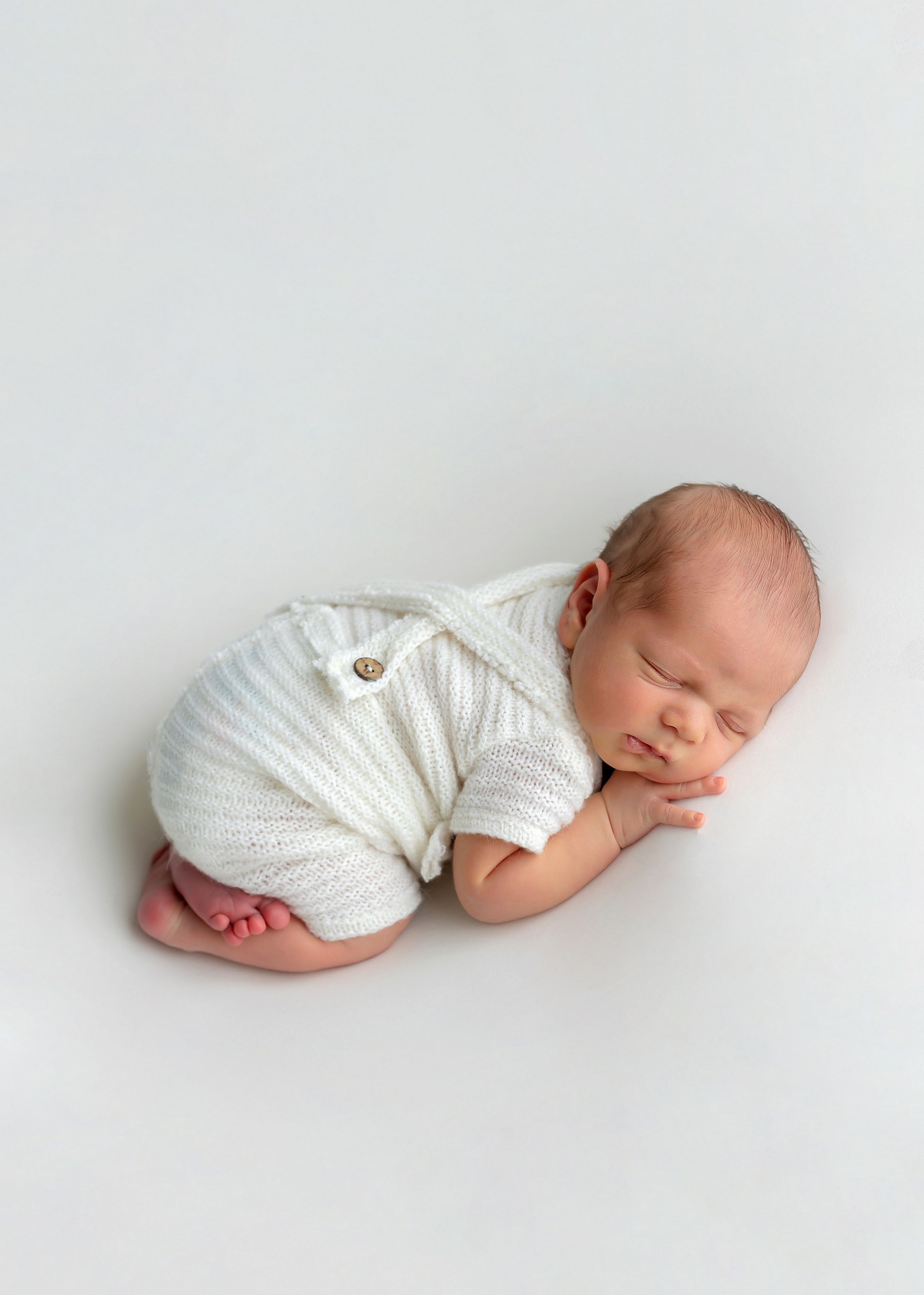 Новорожденные до 28 дней. Фотограф новорожденных в Тюмени