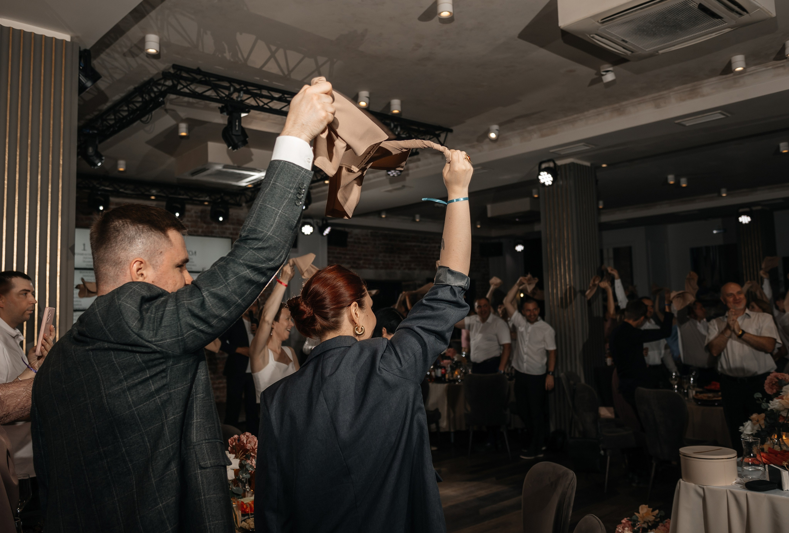 Артём & София | 14.06.25. Свадебный и семейный фотограф в Омске Евгения Хакимова