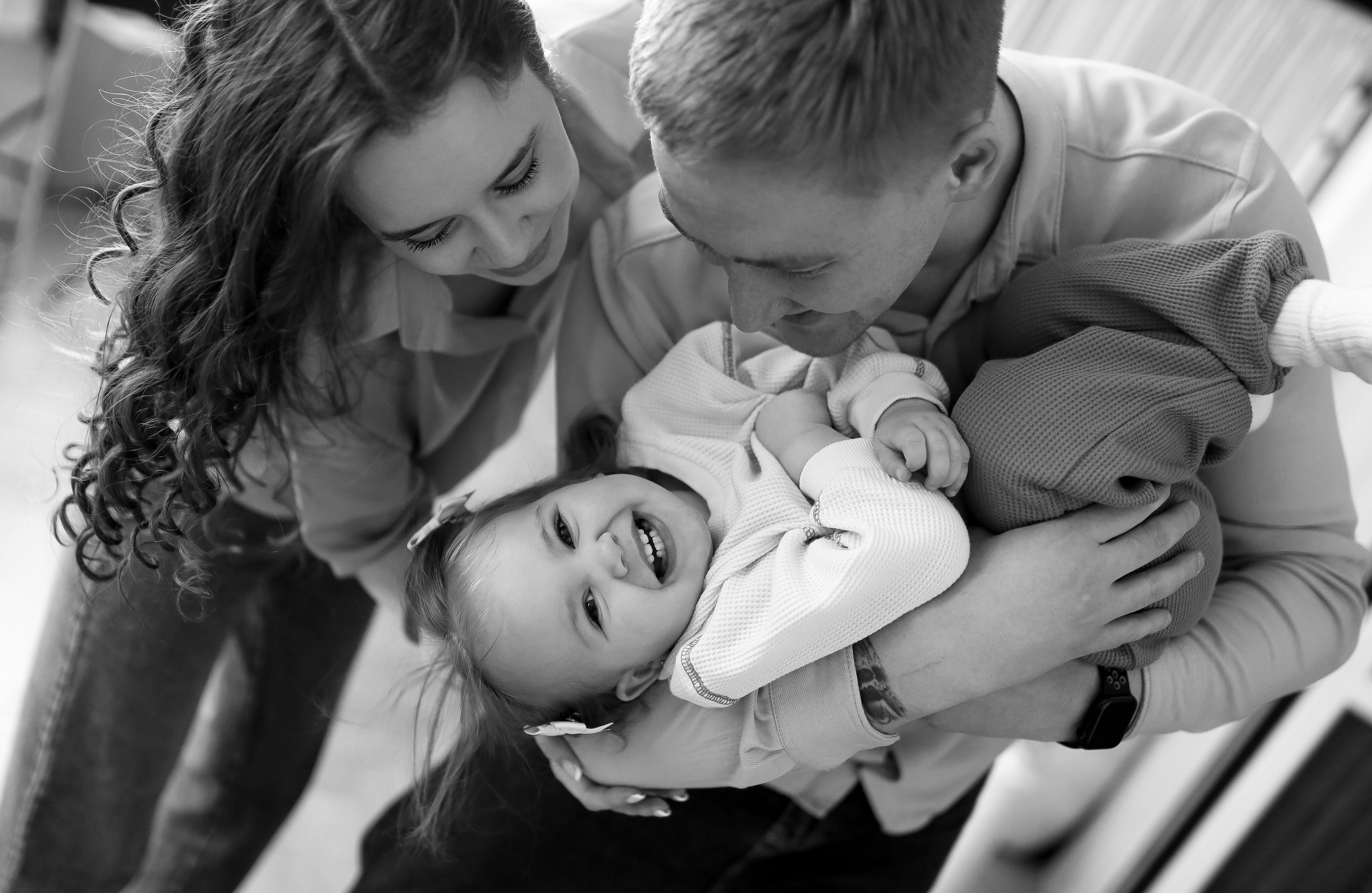 Миша, Вика и малышка Мия. ФОТОГРАФ ХАБАРОВСК АНАСТАСИЯ РАЧЕНКОВА