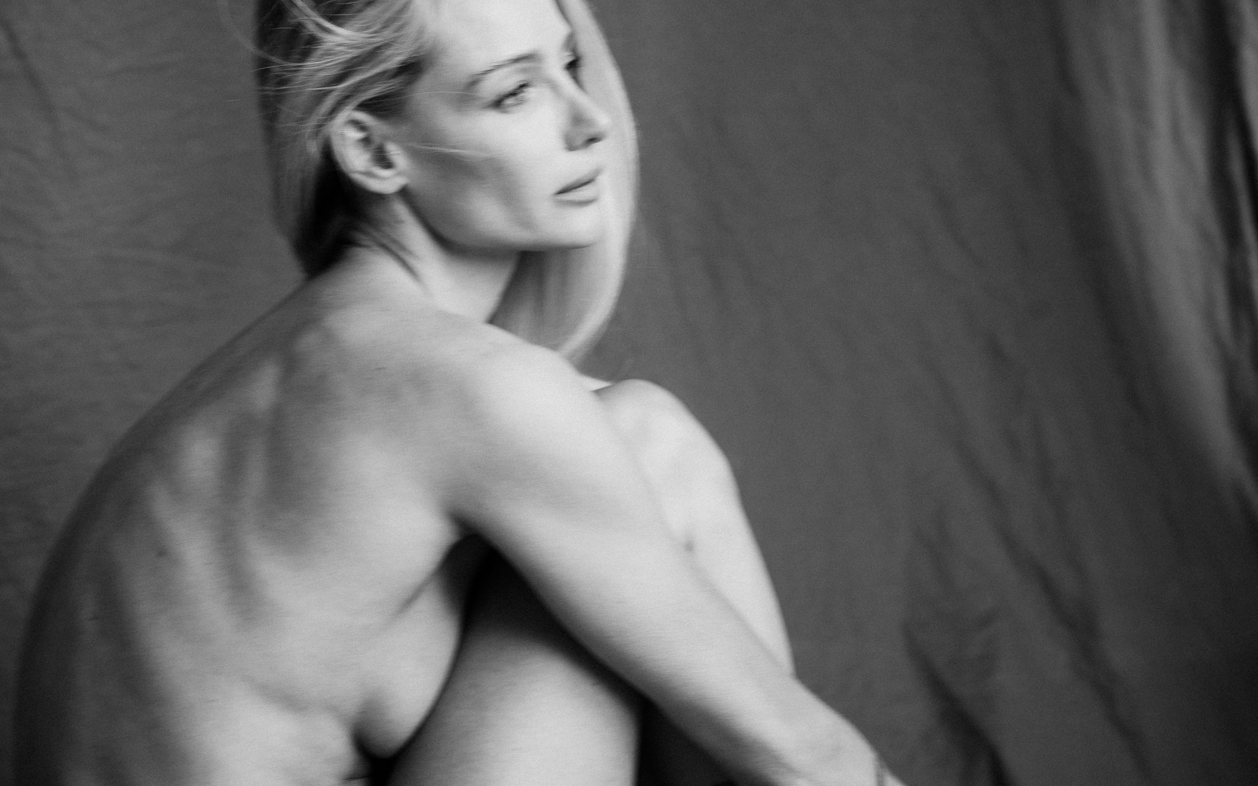 Обнажение. I am Diana, a portrait photographer. I take pictures around the world